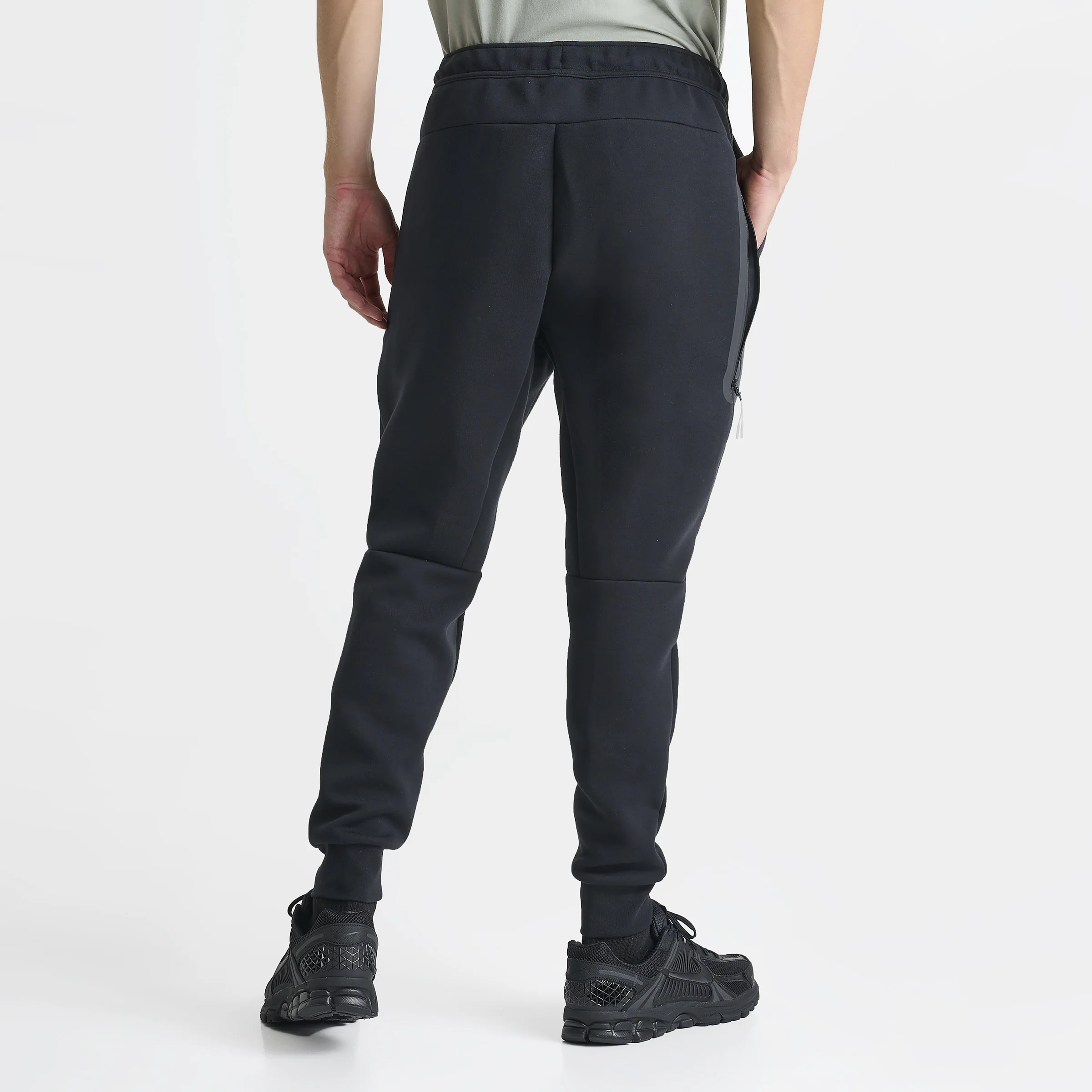 Nike Tech Fleece Jogger Black / Anthracite / Green Strike