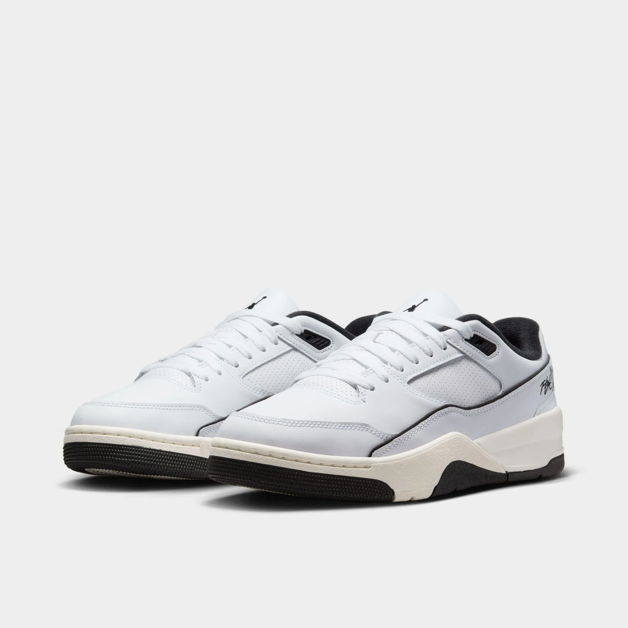 Jordan Flight Court White / Black - Sail