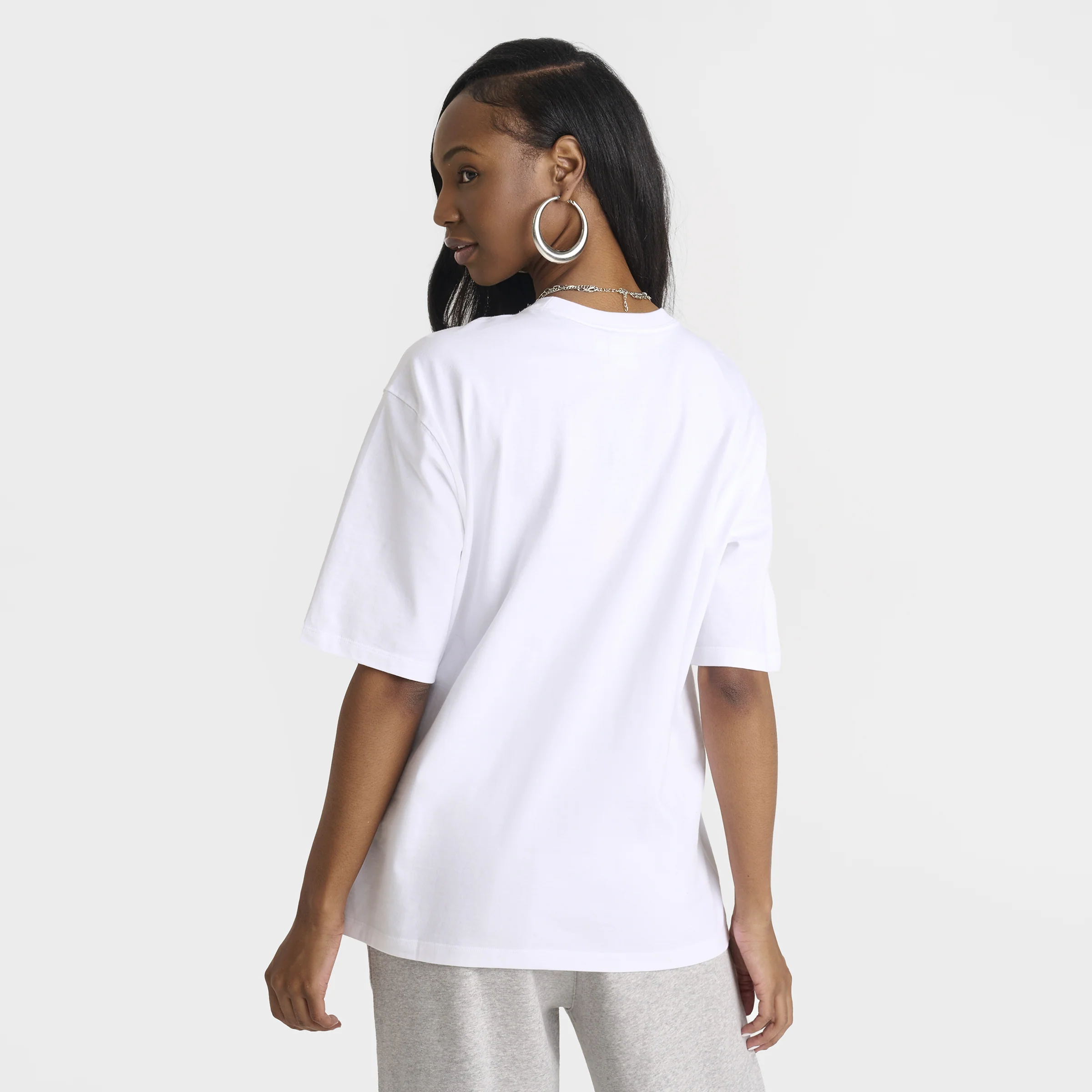 adidas Women's Cherry Boyfriend Tee / Wonder White