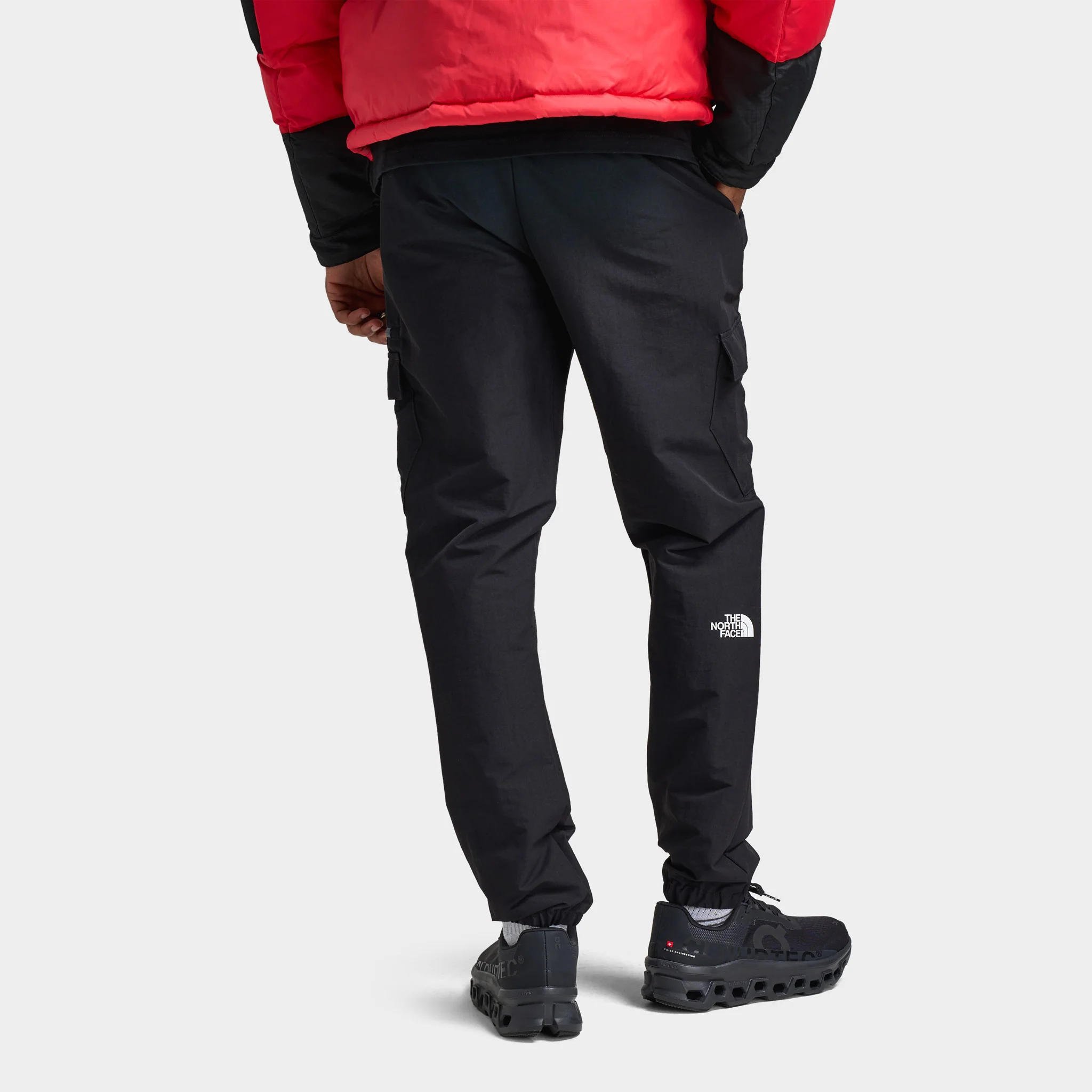 The North Face Trishull Cargo Pants / Black