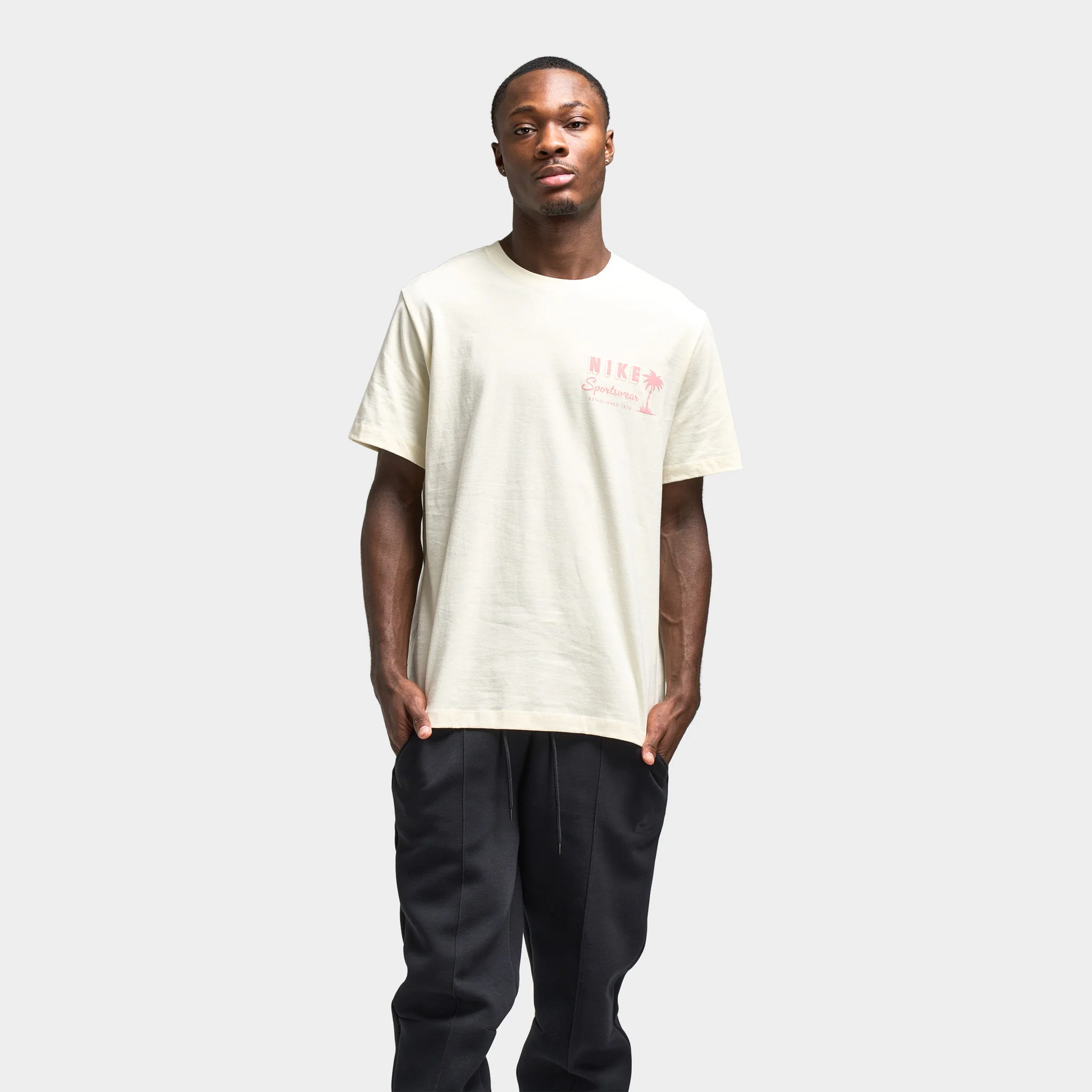 Nike Sportswear T-Shirt Sweet Coconut Milk / Denim Turq