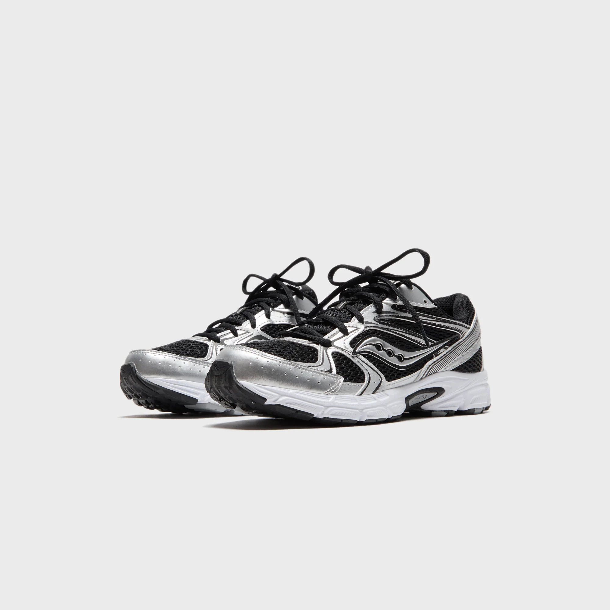 Saucony Ride Millennium - Black / Silver