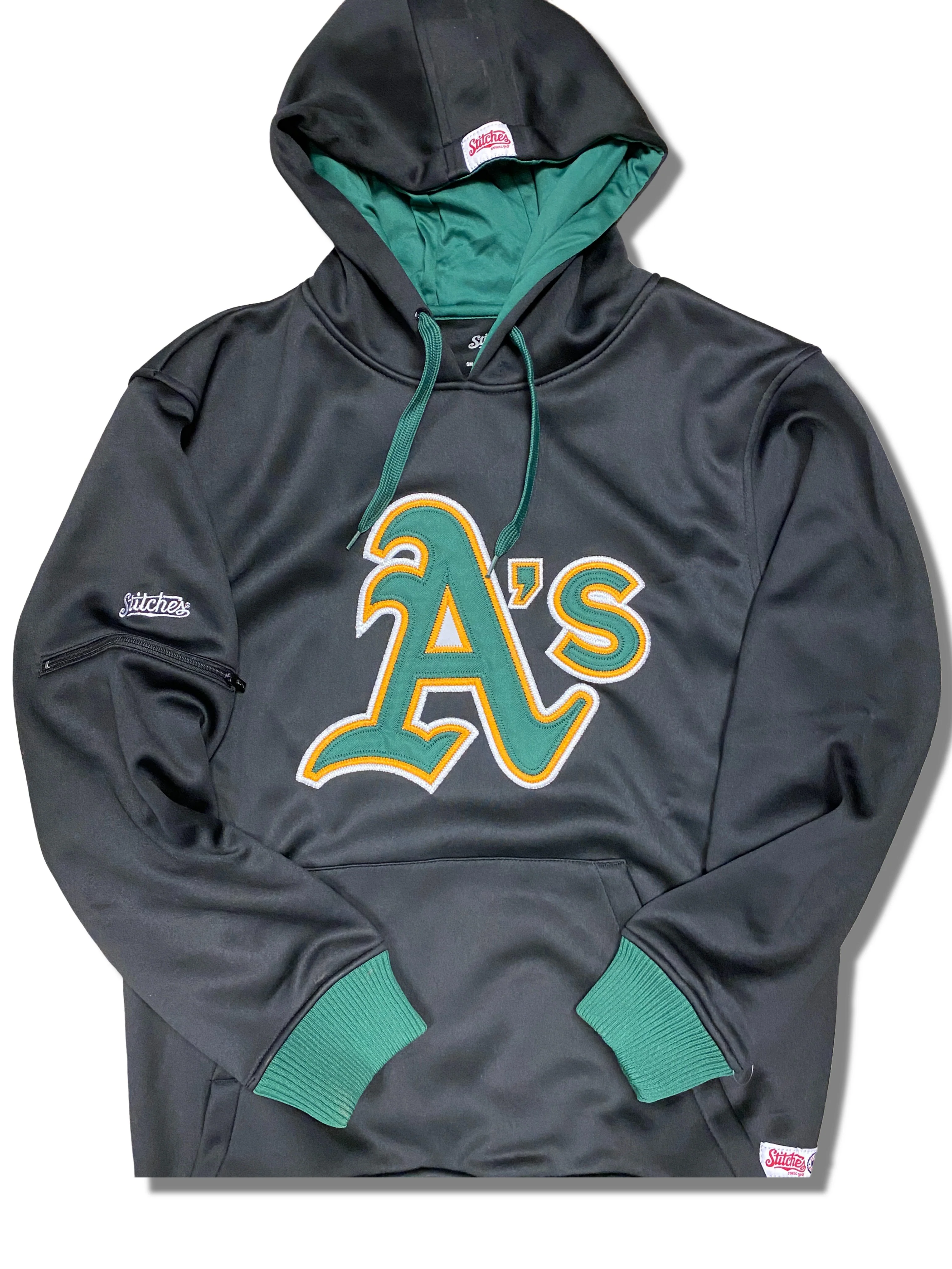 STITCHES MEN Oakland A's LOGO SWEATER -BLACK
