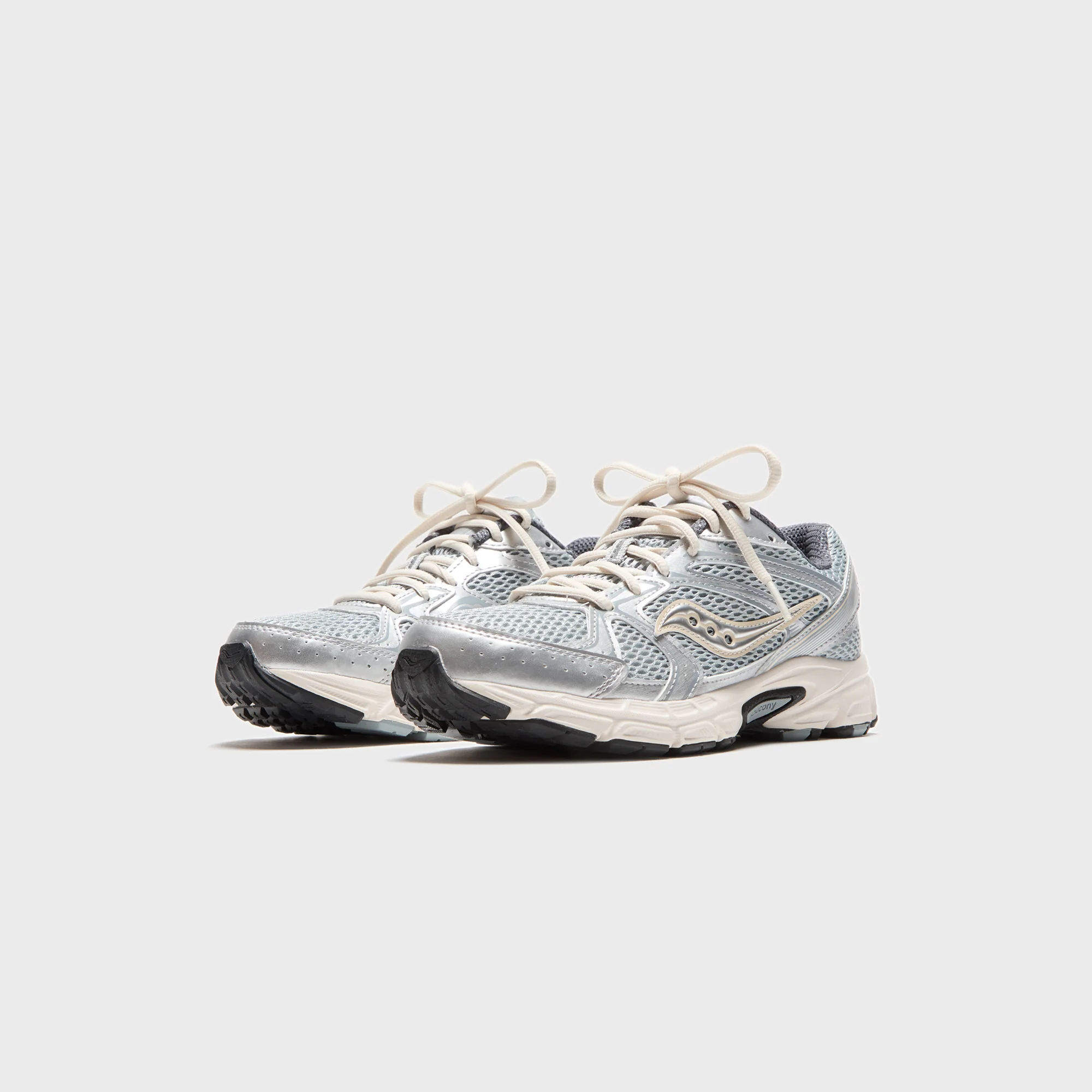 Saucony Ride Millennium - Silver / Cream