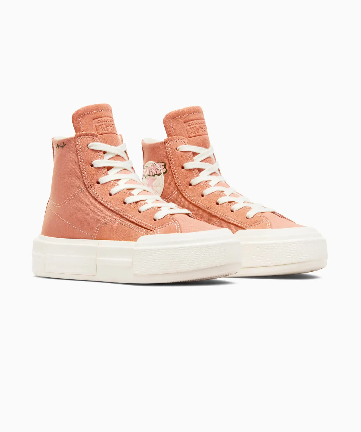 Tenis Converse de Plataforma Chuck Taylor Cruise Naranjas en Bota de Lona para Mujer
