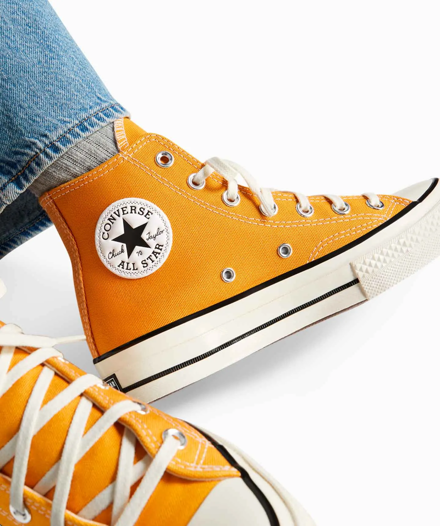 Tenis Converse Chuck 70 Mostaza en Bota de Lona Unisex