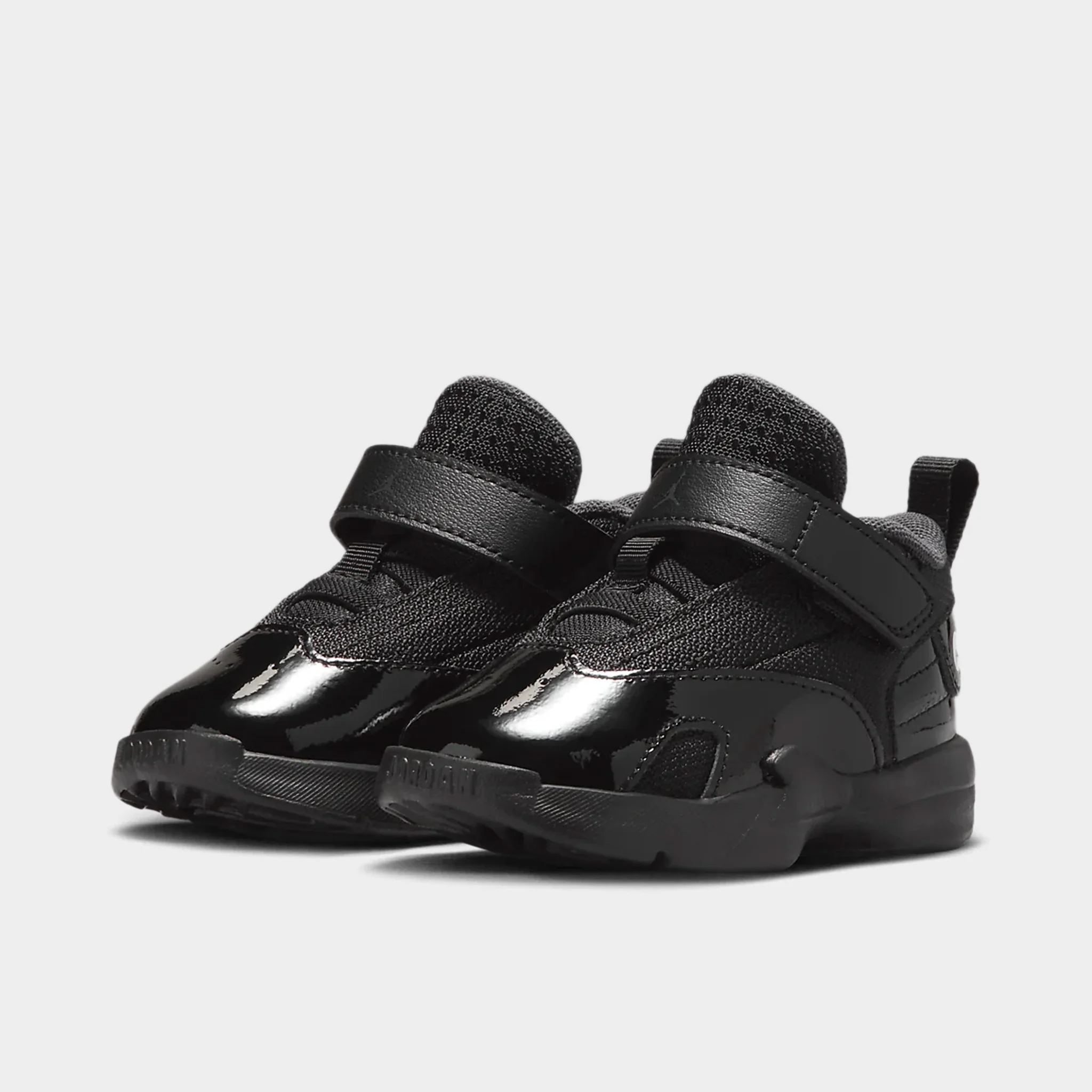 Jordan Max Aura 6 TD Black / Black