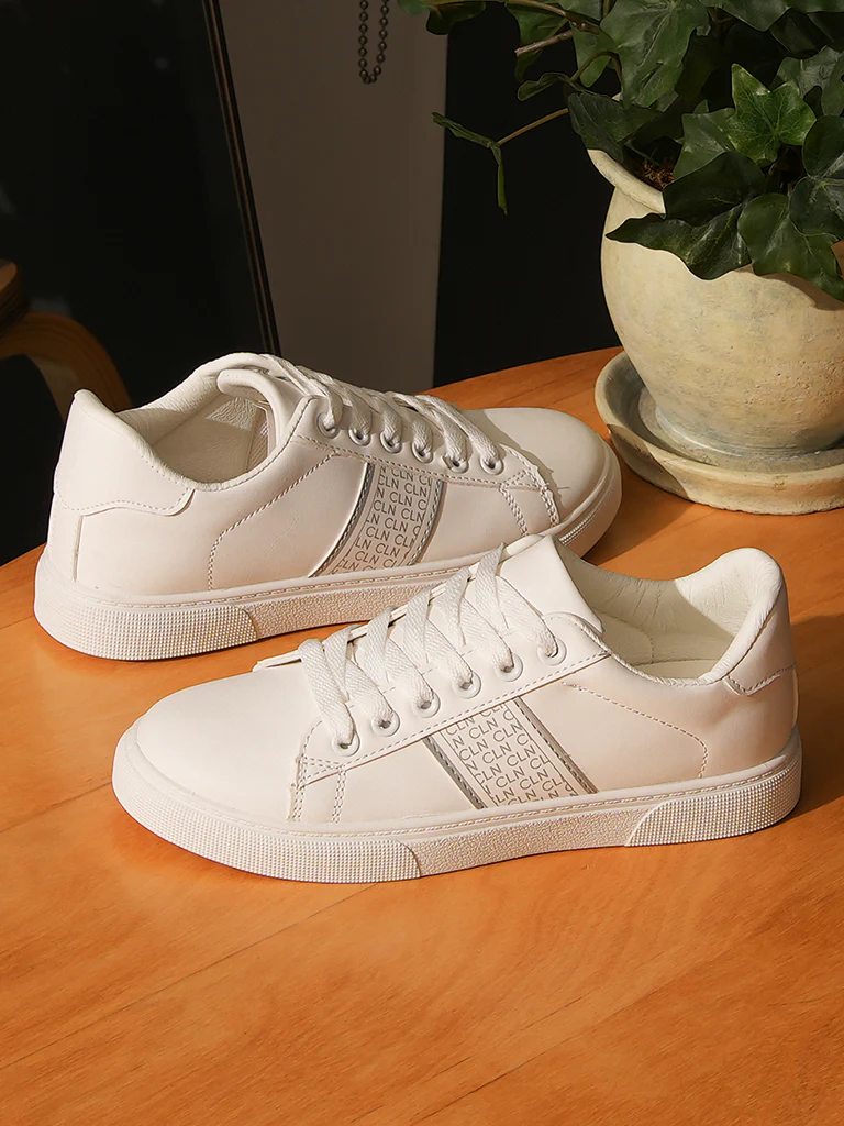 Zahara Lace-up Sneakers