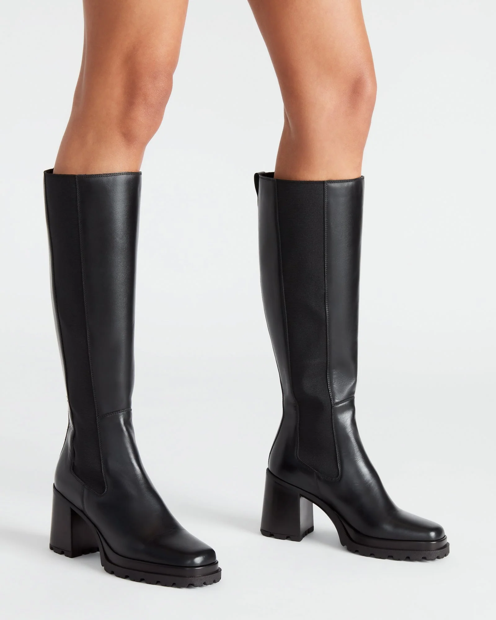 ALESTI BLACK LEATHER