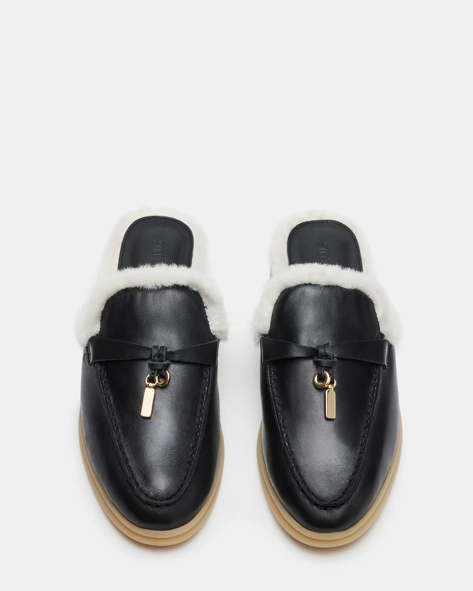 LUMINATE BLACK LEATHER