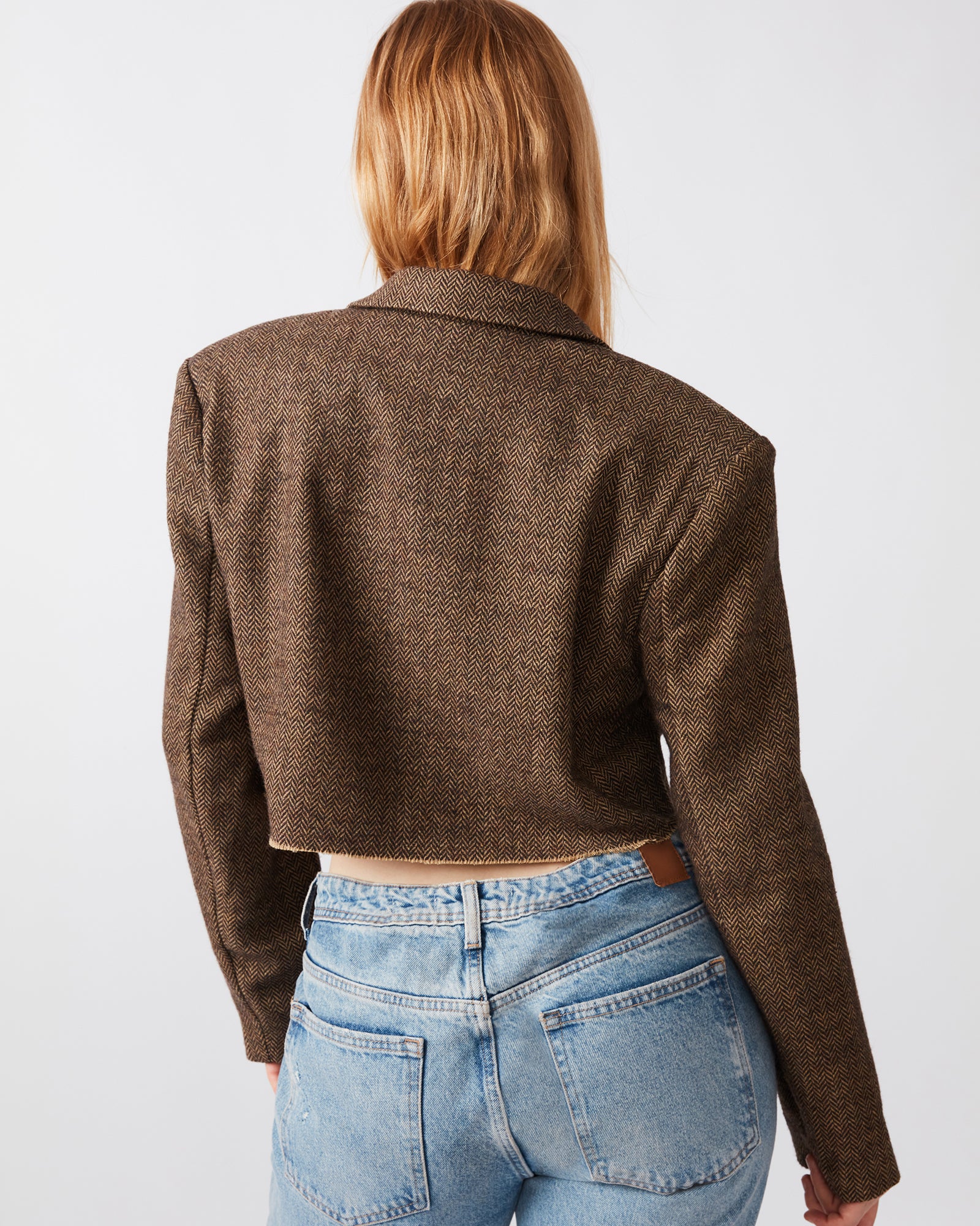 RUPI CROPPED BLAZER BROWN