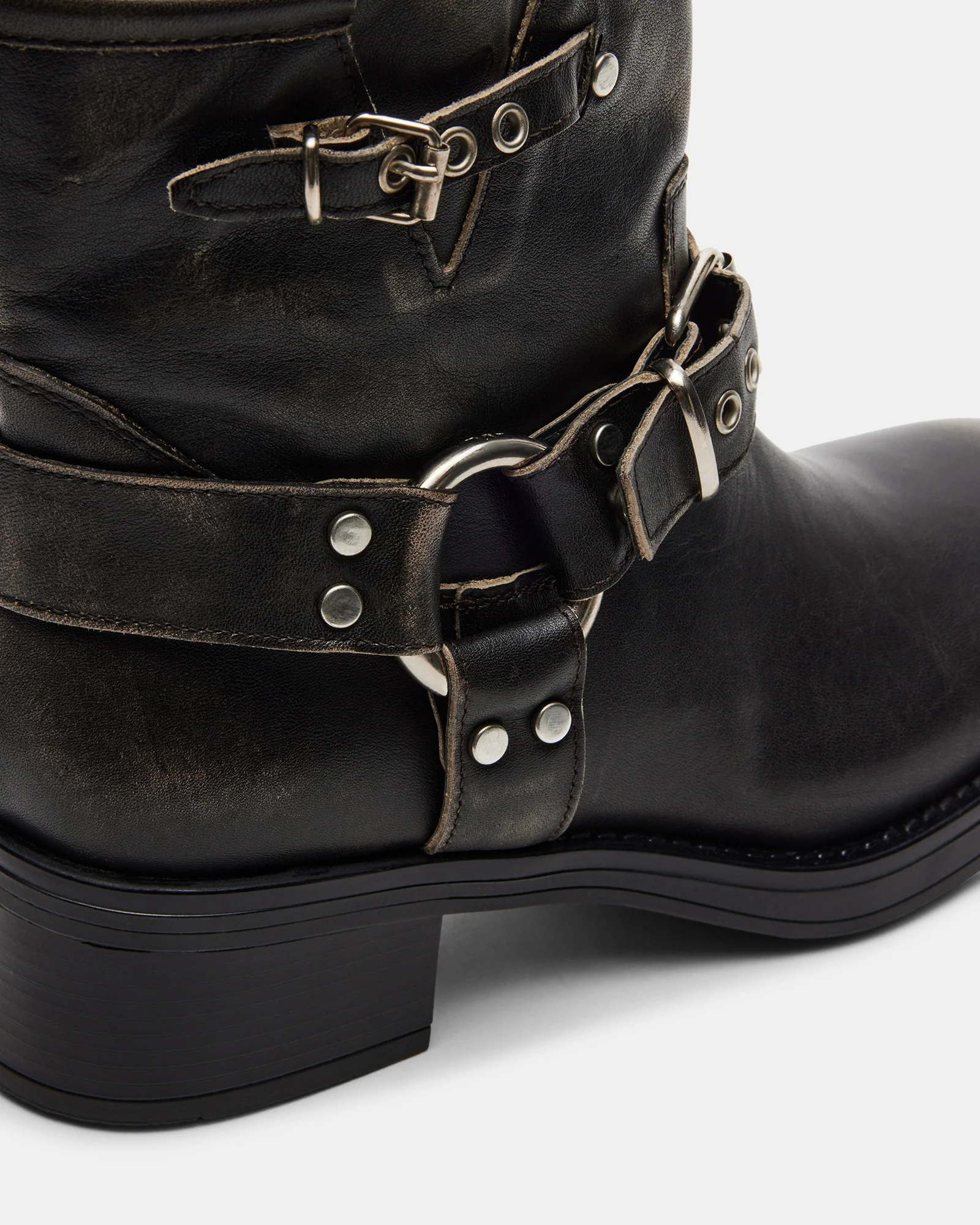 RUSTLER BLACK DISTRESSED