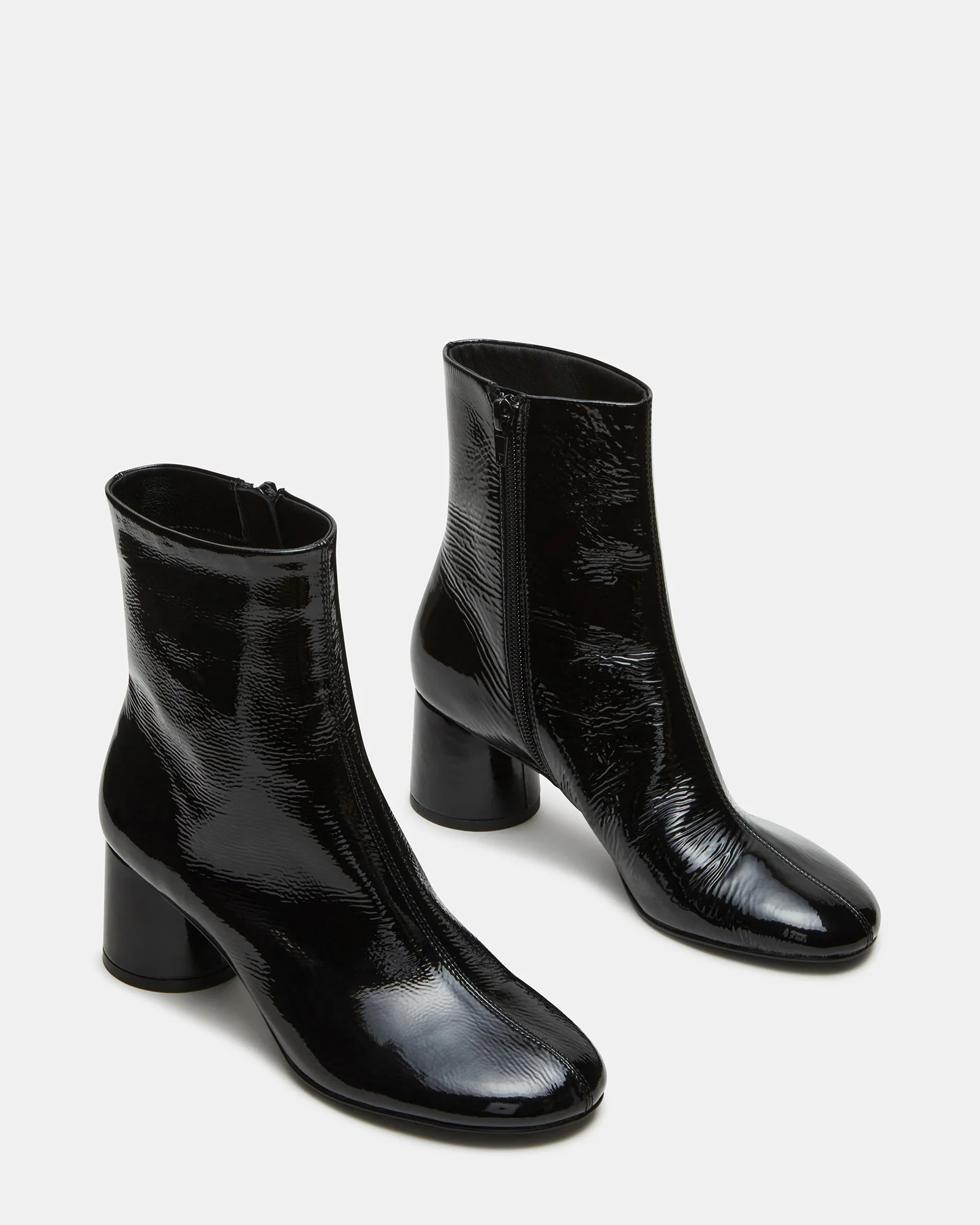 SERENITY BLACK LEATHER