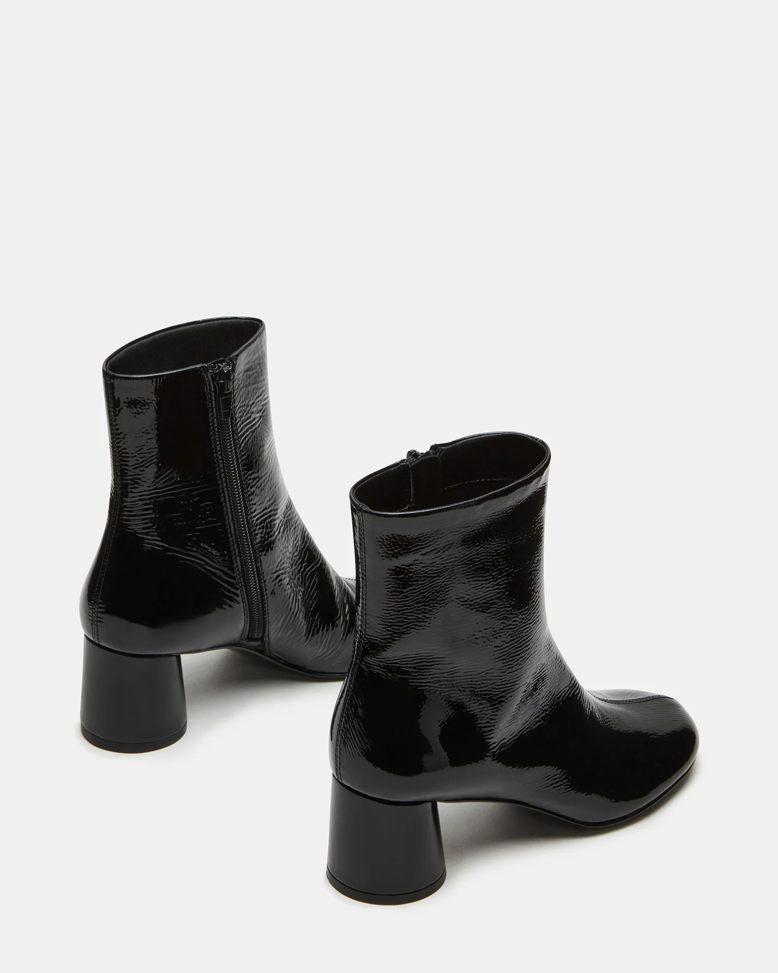 SERENITY BLACK LEATHER