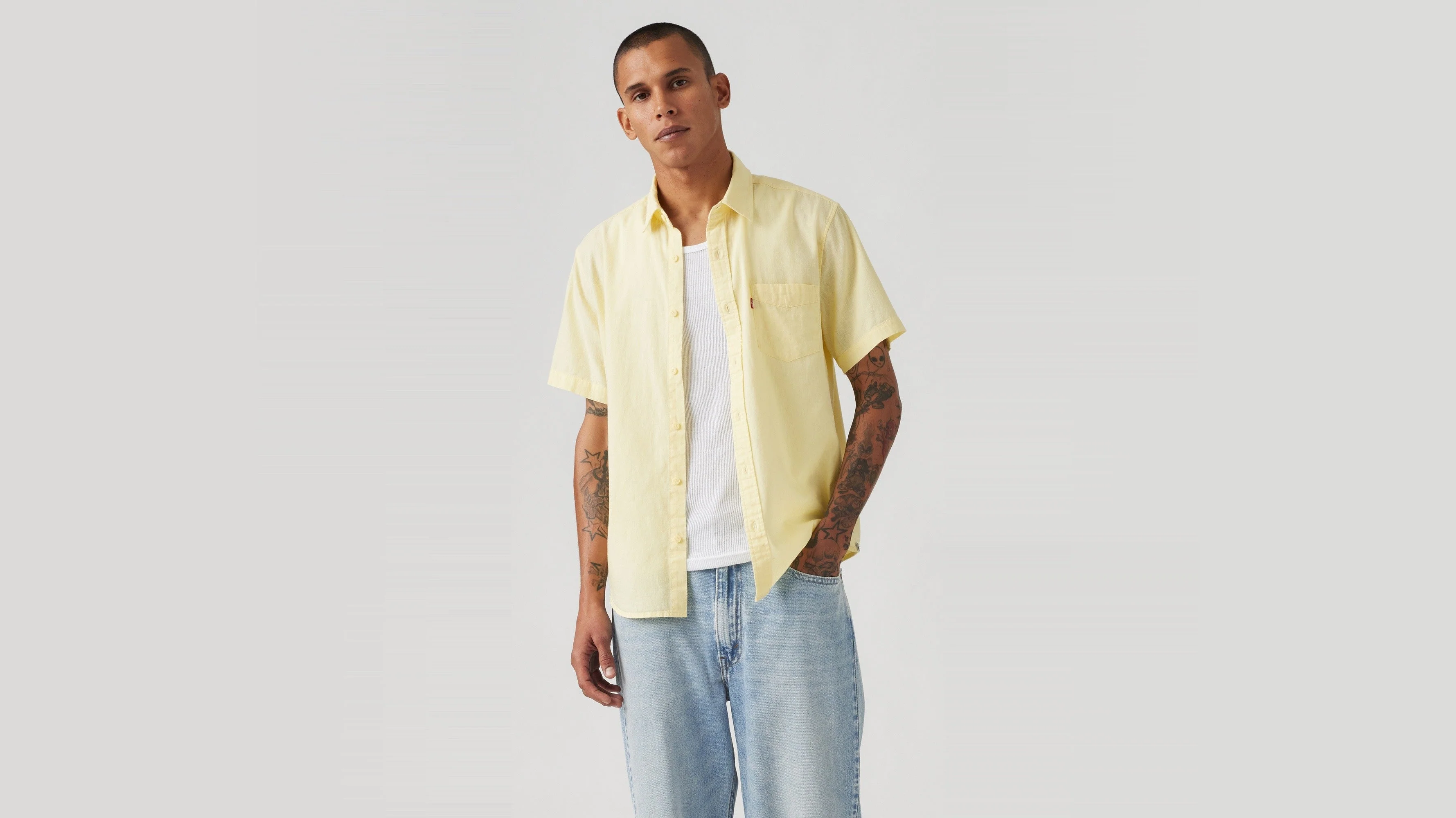 Levi's® Men's Short-Sleeve Classic Standard Fit Shirt