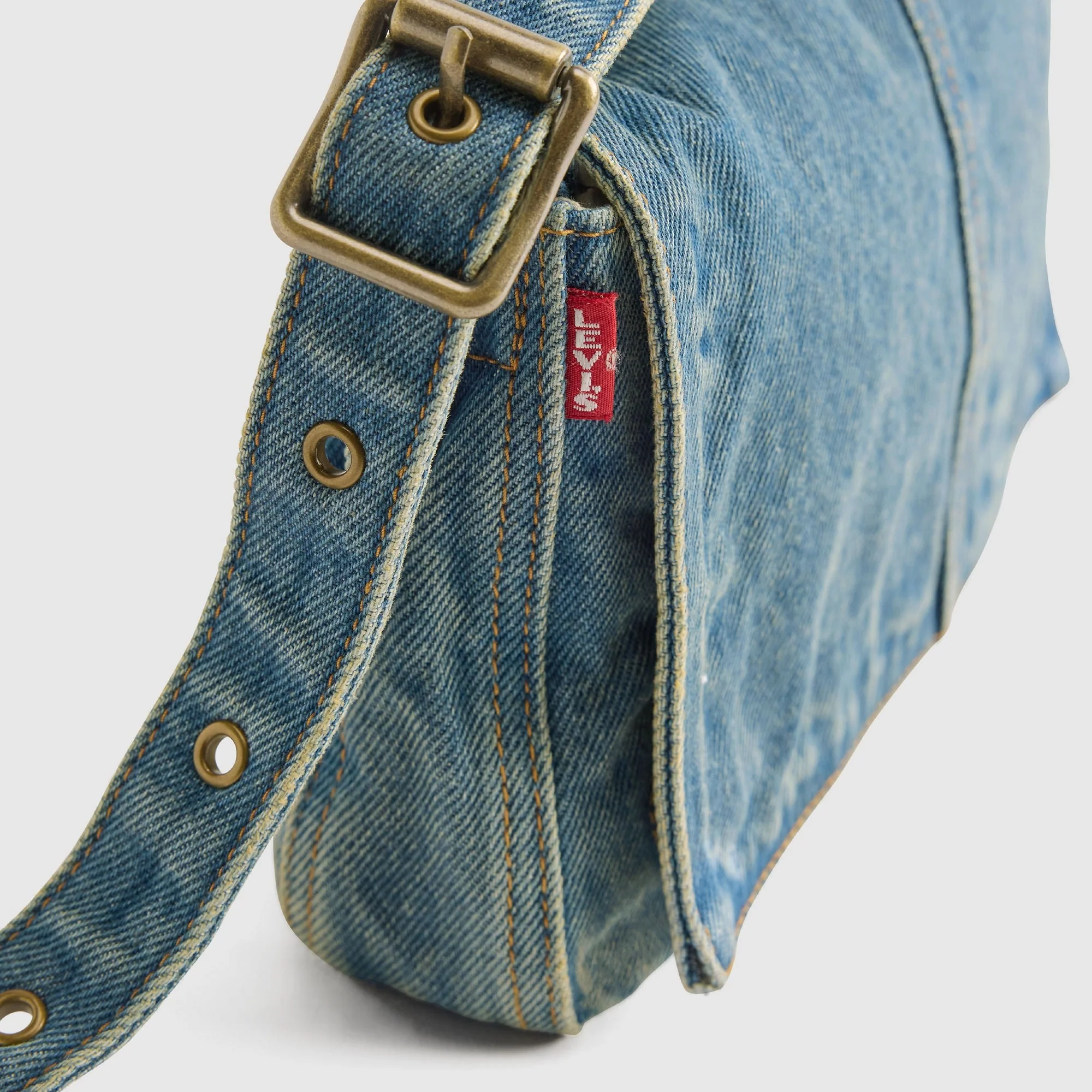 Levi's® Women's Brannan Shoulder Bag