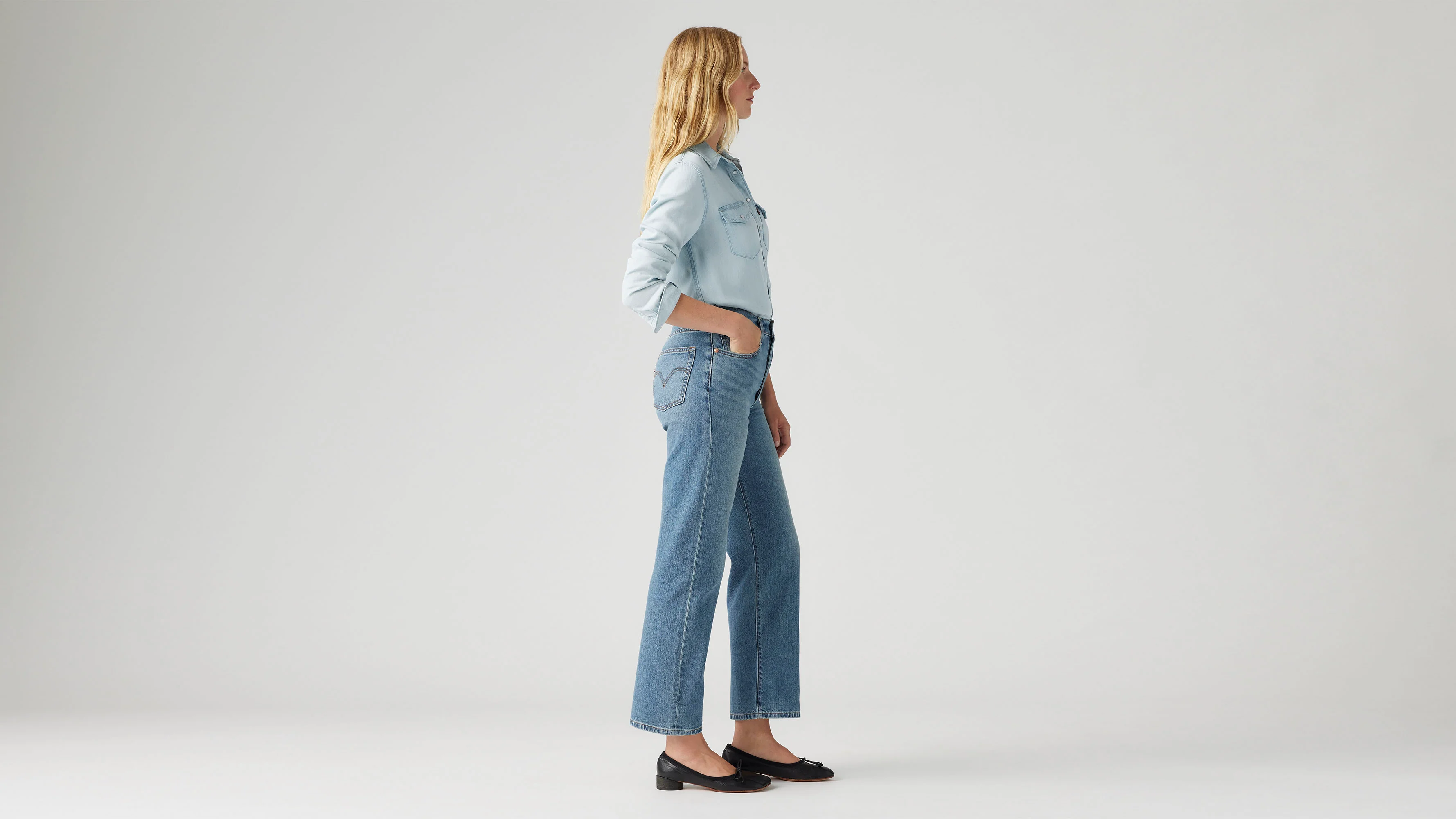 Levi's® Women's Ribcage Straight Ankle Jeans