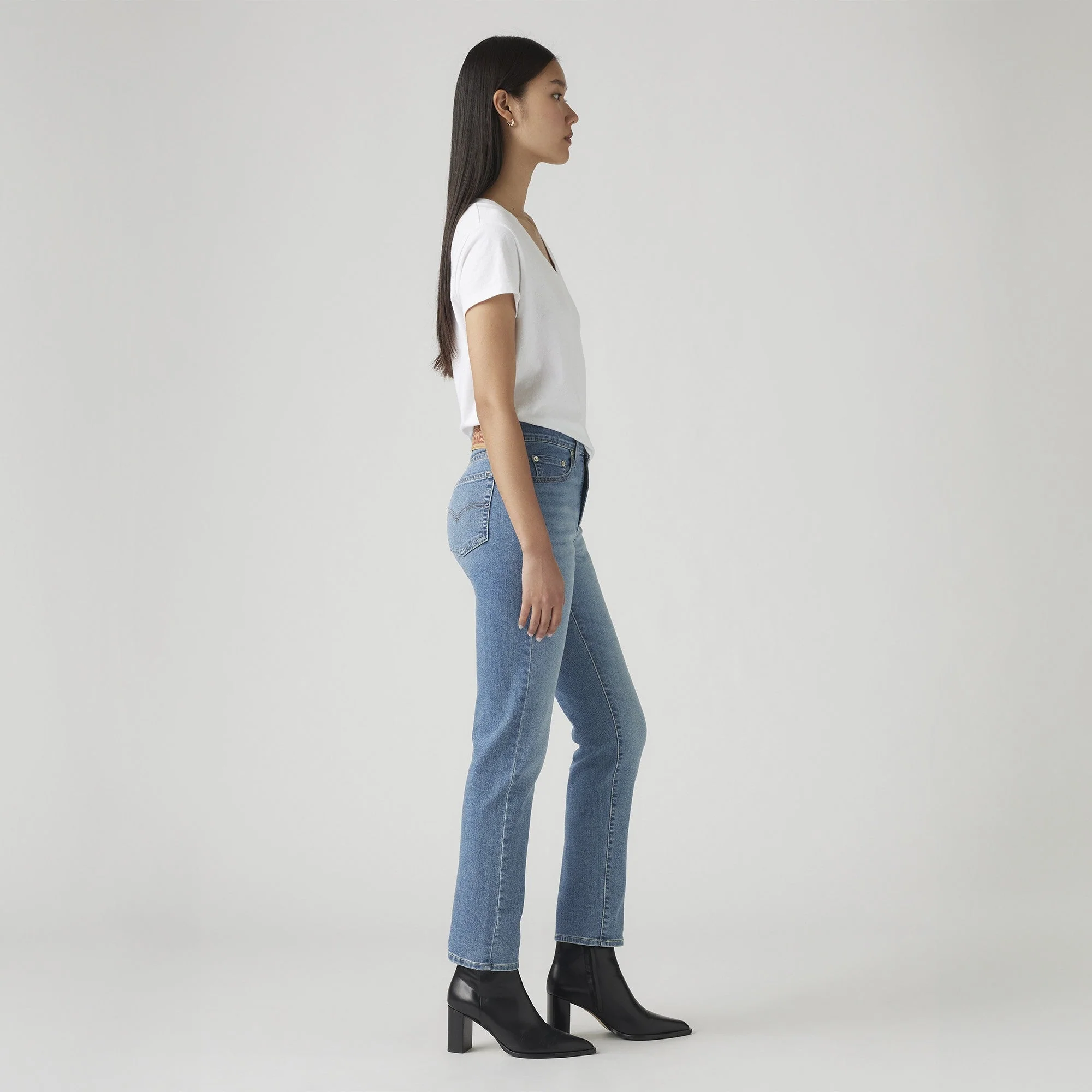 Levi's® Women's 724 High-Rise Straight Jeans