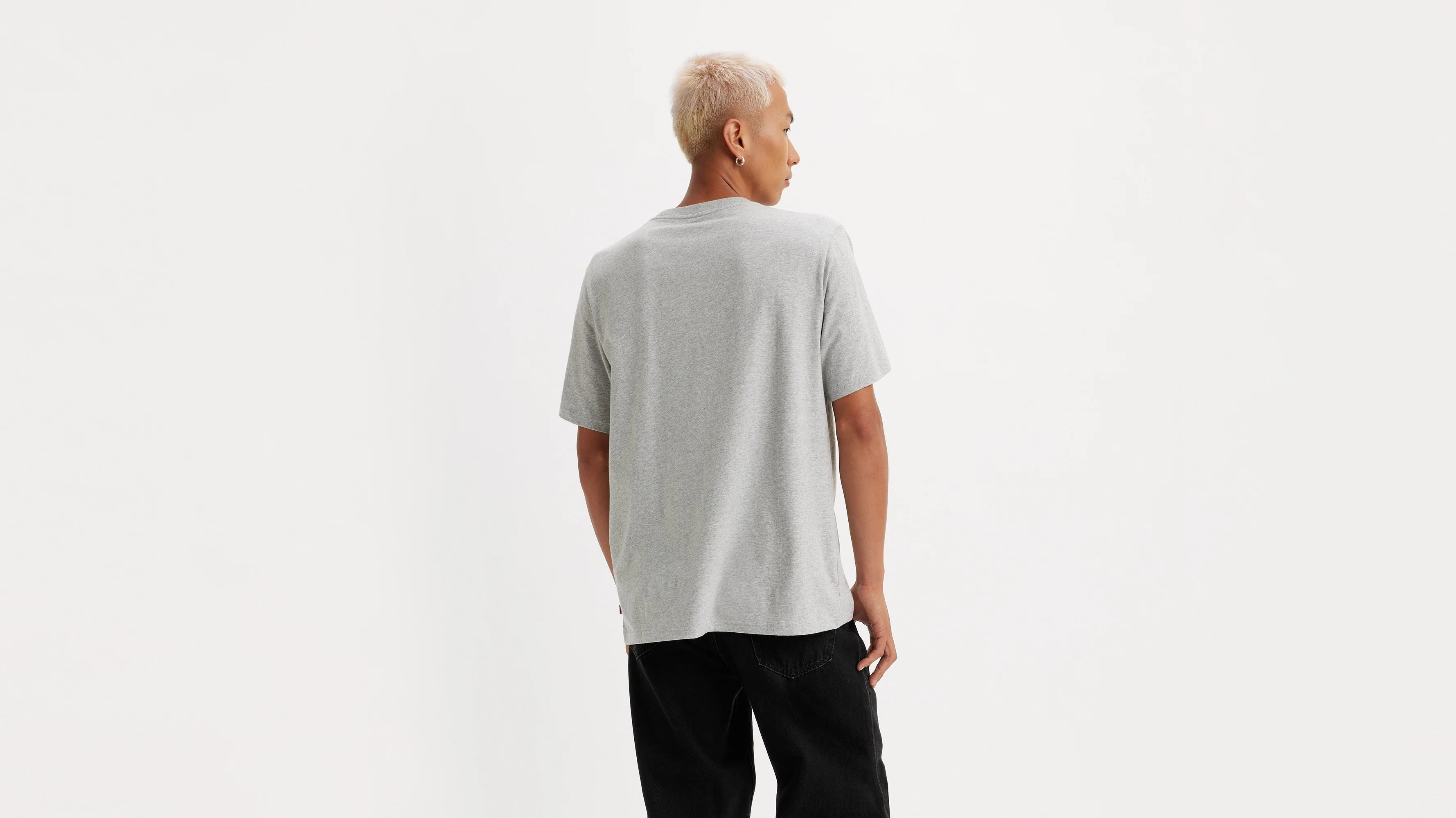 Levi's® Men's Relaxed Fit Short-Sleeve Graphic T-Shirt