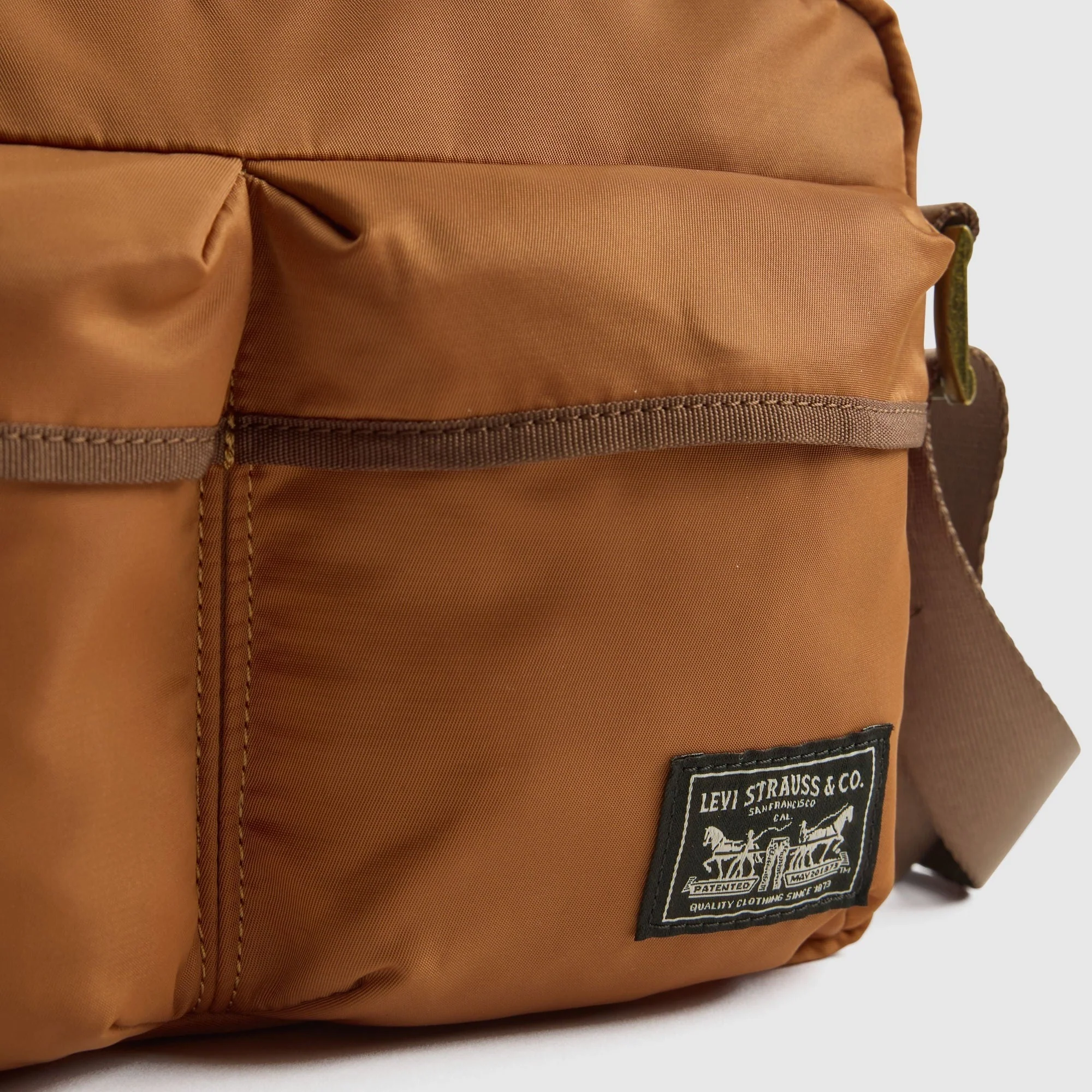 Levi's® Men's Mission Bay Crossbody