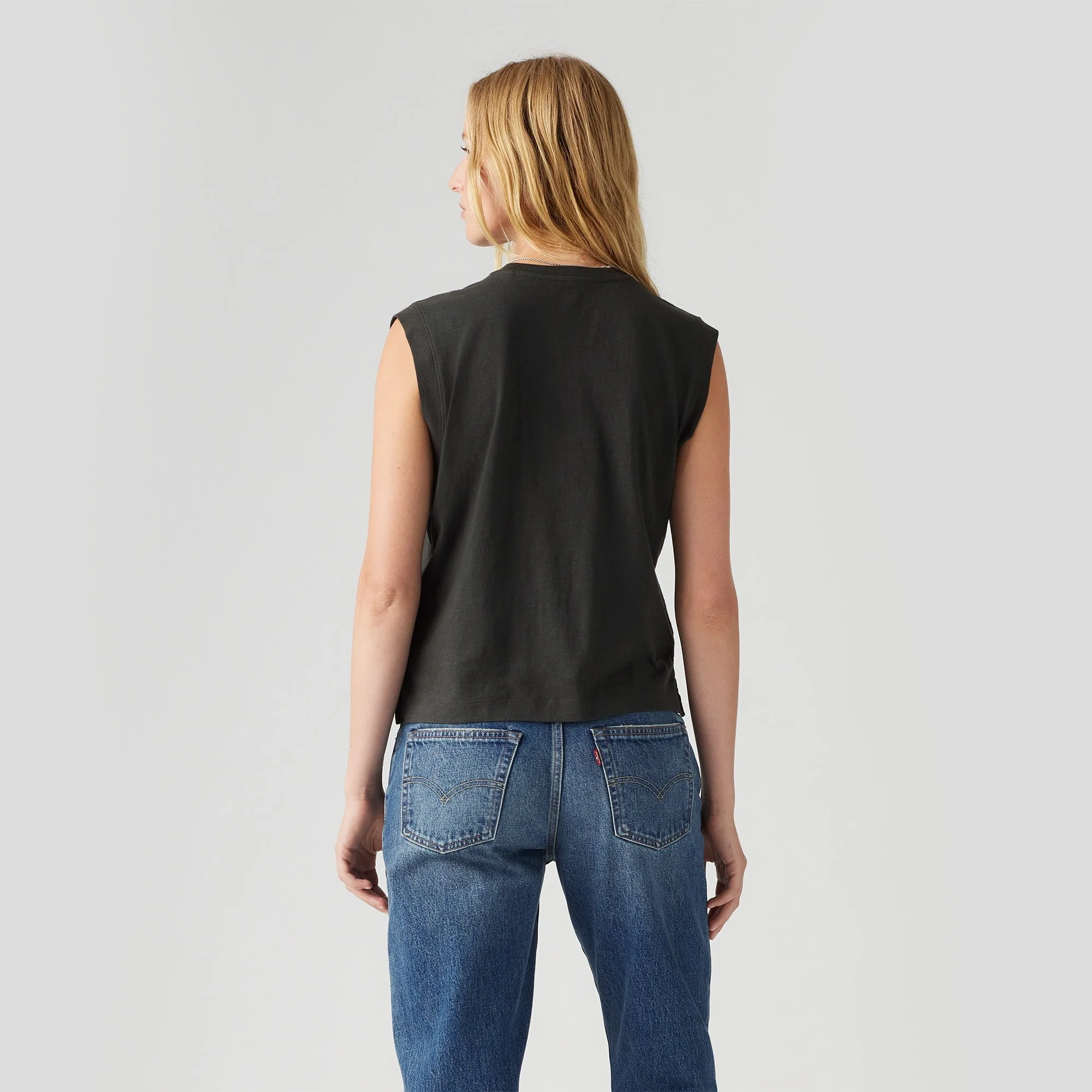 Levi's® Women's Graphic Boxy Tank Top