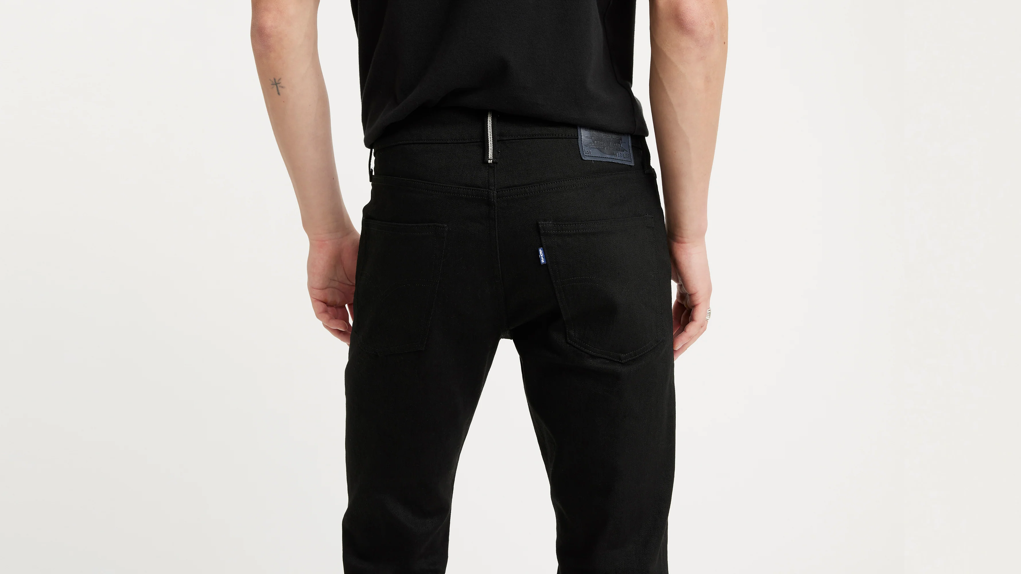 Levi’s® Men’s Japanese Selvedge 512™ Slim Taper Jeans