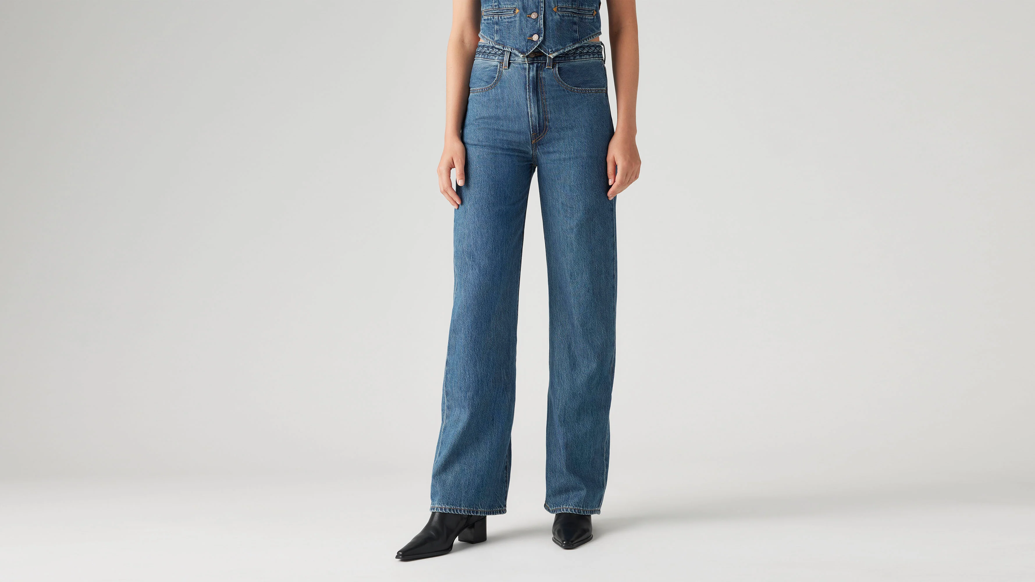 Levi's® Women's Ribcage Wide-Leg Braided Jeans