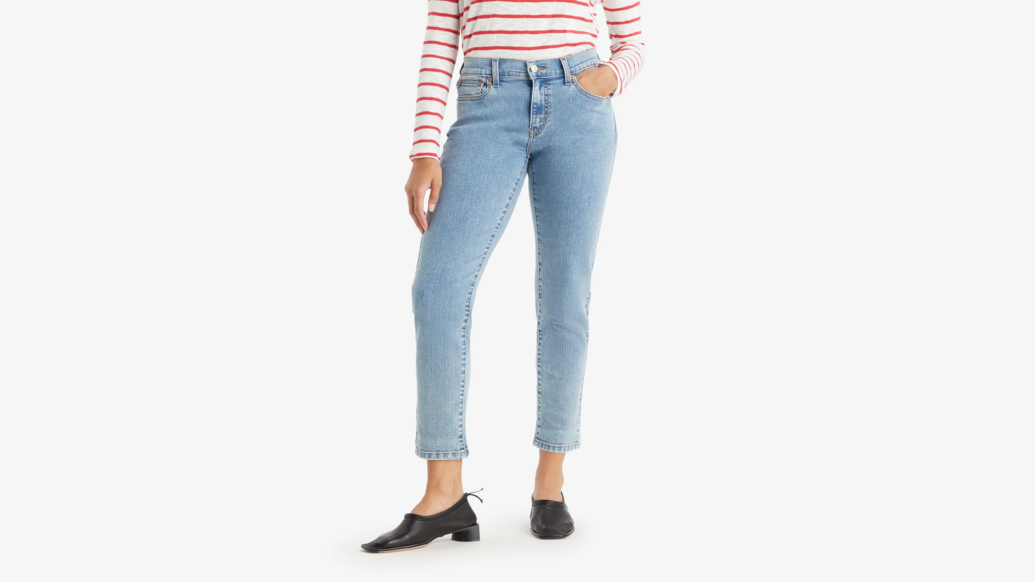 Levi's® Women's Mid-Rise Boyfriend Jeans