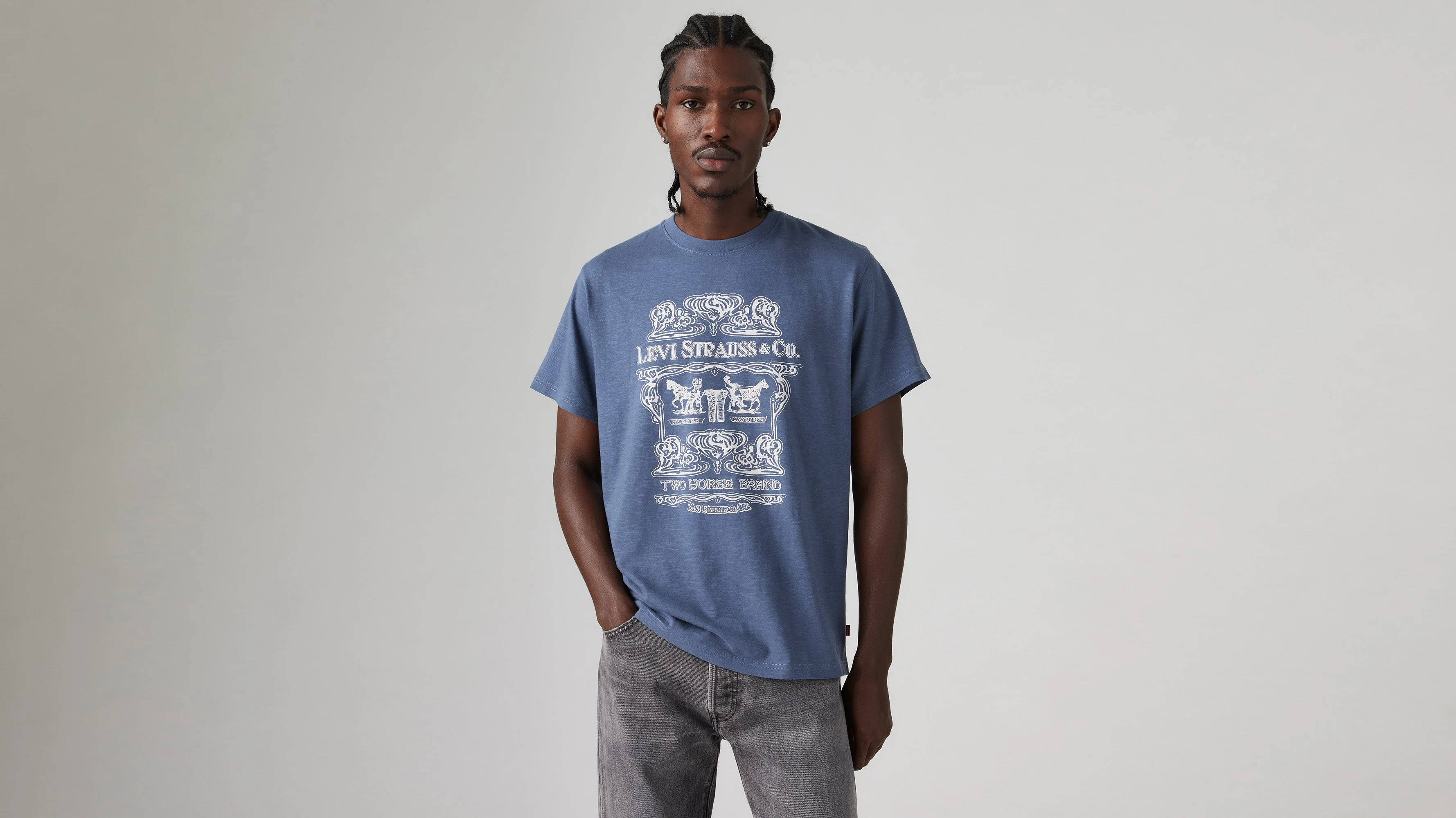 Levi's® Men's Relaxed Fit Short Sleeve Graphic T-Shirt