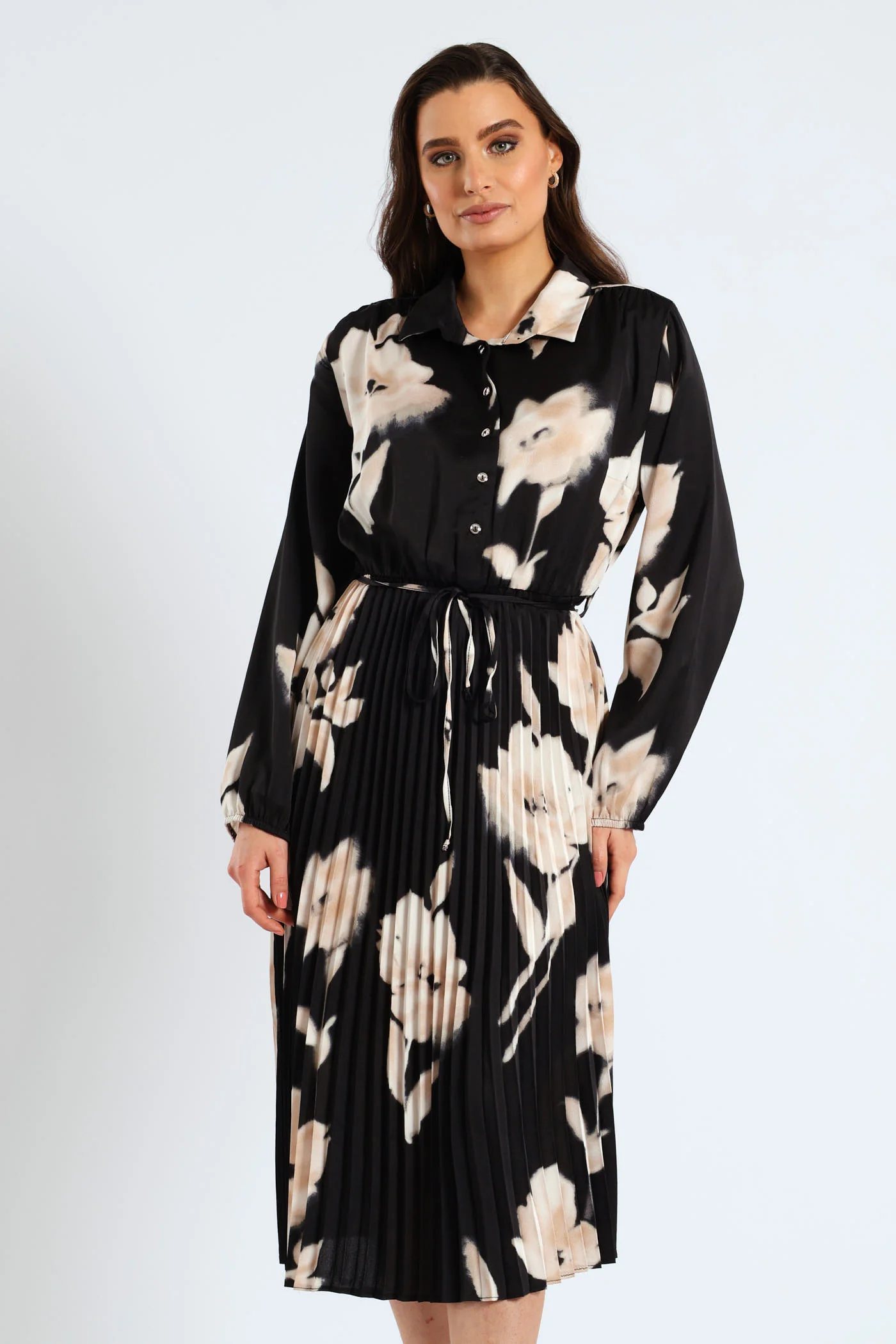 Monochrome Satin Pleated Maxi Dress - Black/Cream