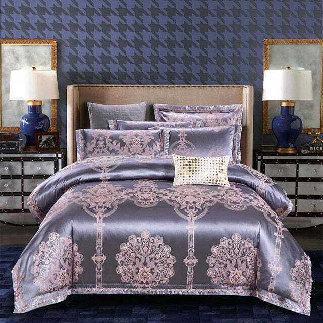 Elegant Bed Linen Set