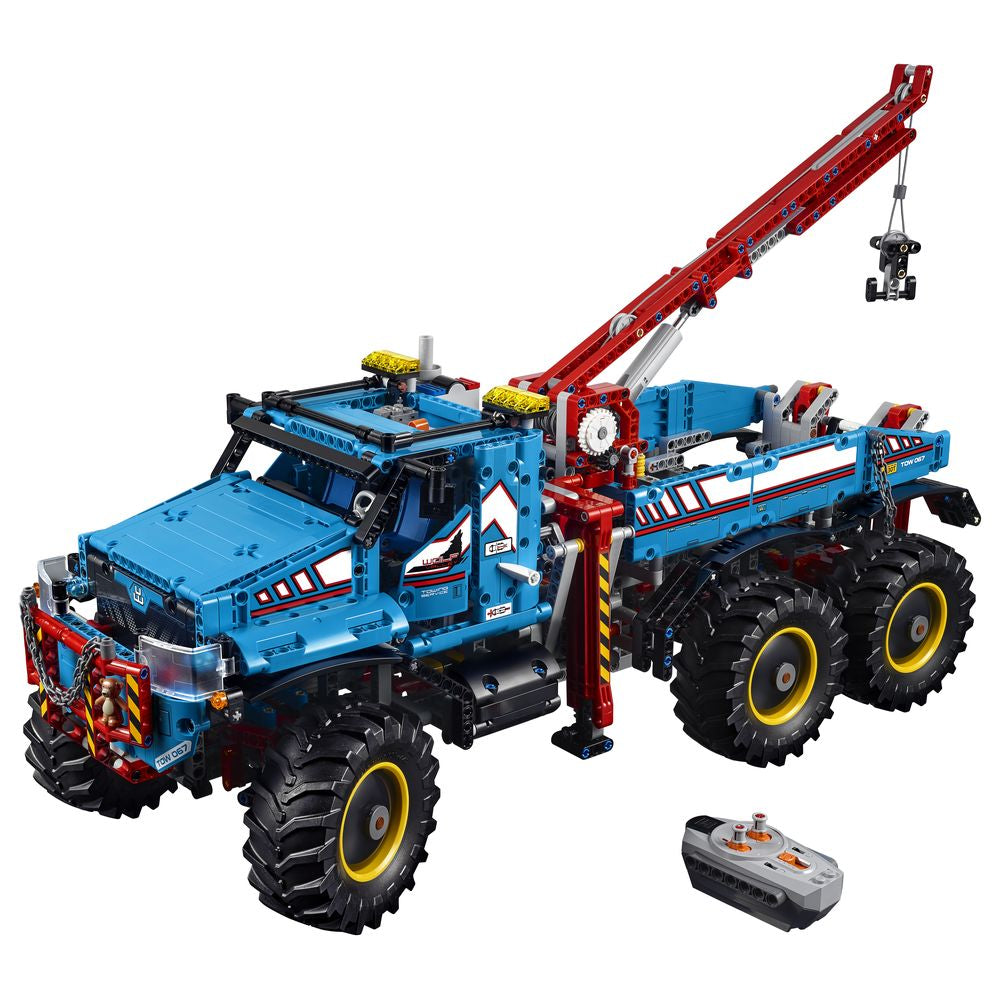 LEGO 42070 6x6 All Terrain Tow Truck