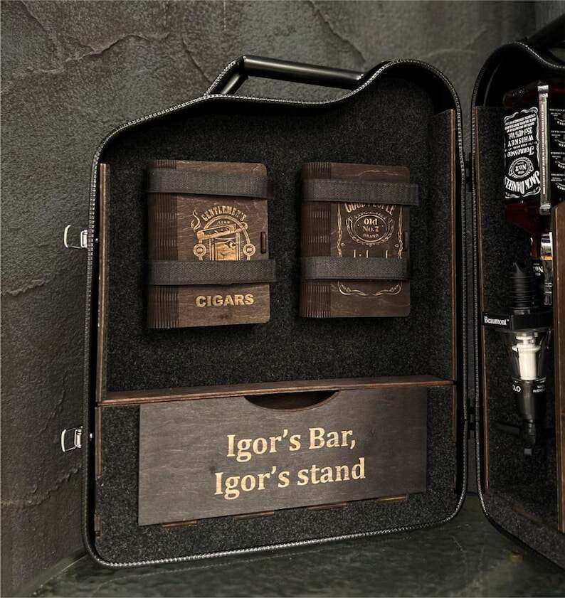 20 L Jerry Can Mini Bar With Alcohol Dispenser, Home Mini Bar, Handmade Travel Bar Set, Gift for him, For Husband, For Dad, Custom Fuel Bar