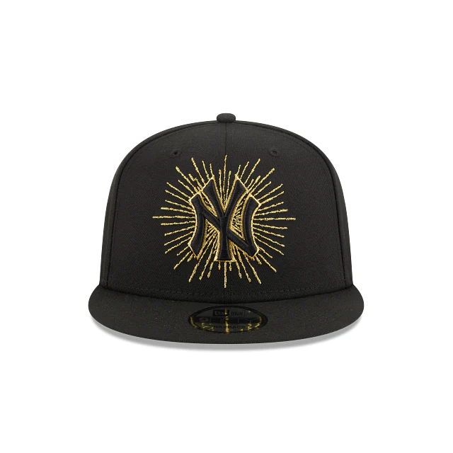 New York Yankees MLB Metallic Logo 9FIFTY Snapback