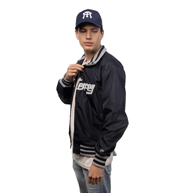 Chamarra Sultanes de Monterrey LAMP Summer Training 2023