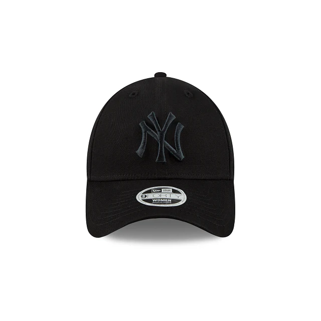 New York Yankees Women's League Essentials  9FORTY Strapback para Mujer