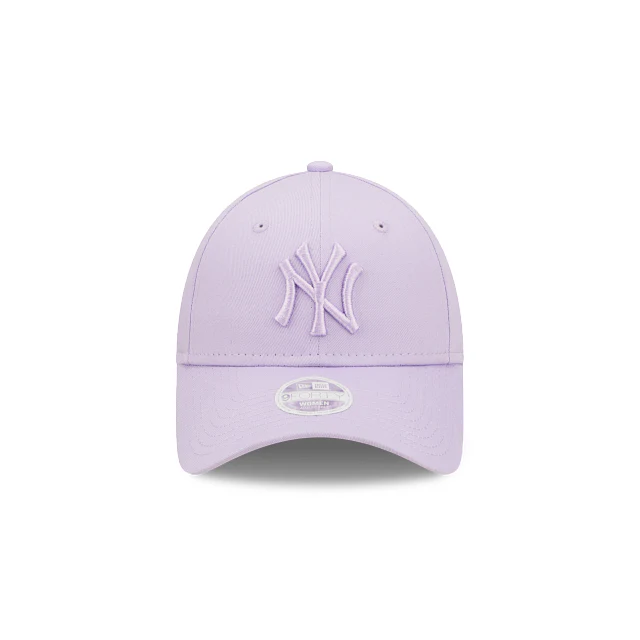 New York Yankees Women's League Essentials 9FORTY Strapback para Mujer