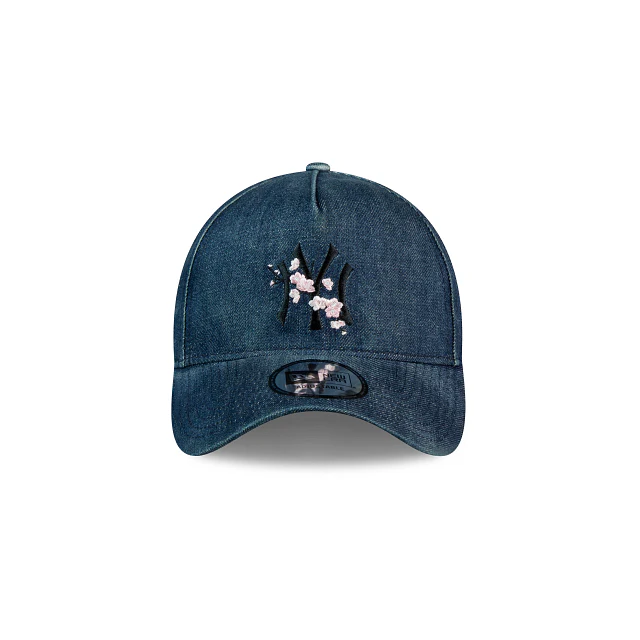 New York Yankees MLB Sakura 9FORTY Strapback