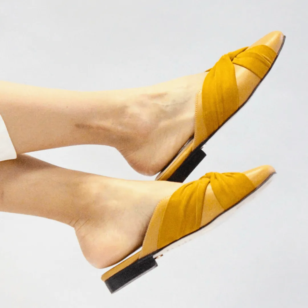 GISELLE - Mostaza  Zapato Flat Balerina de Piso Para Dama en Piel