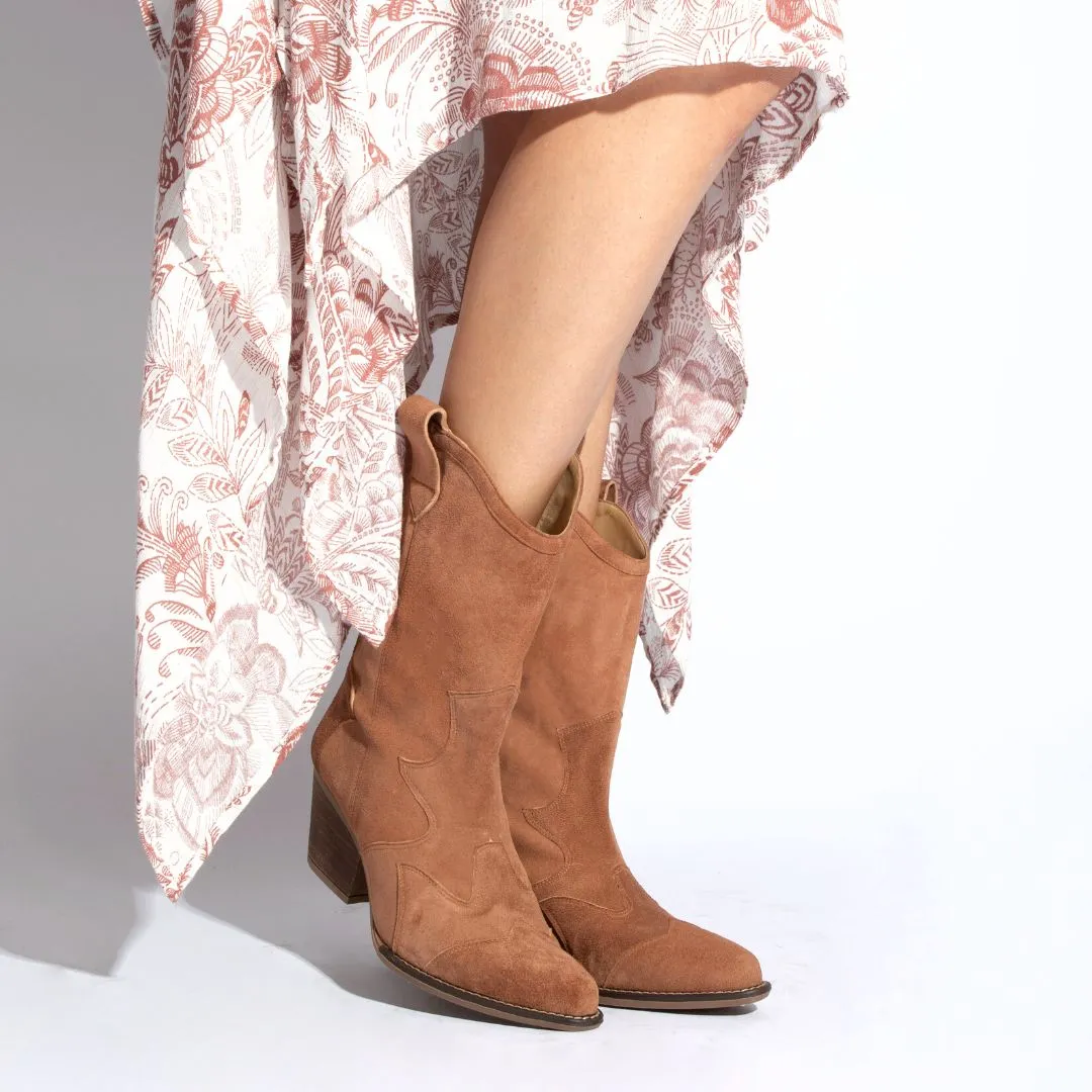 BAILEY 60 - Ante Palo de Rosa  Zapato Bota Botin Tacon Bajo Para Dama en Piel