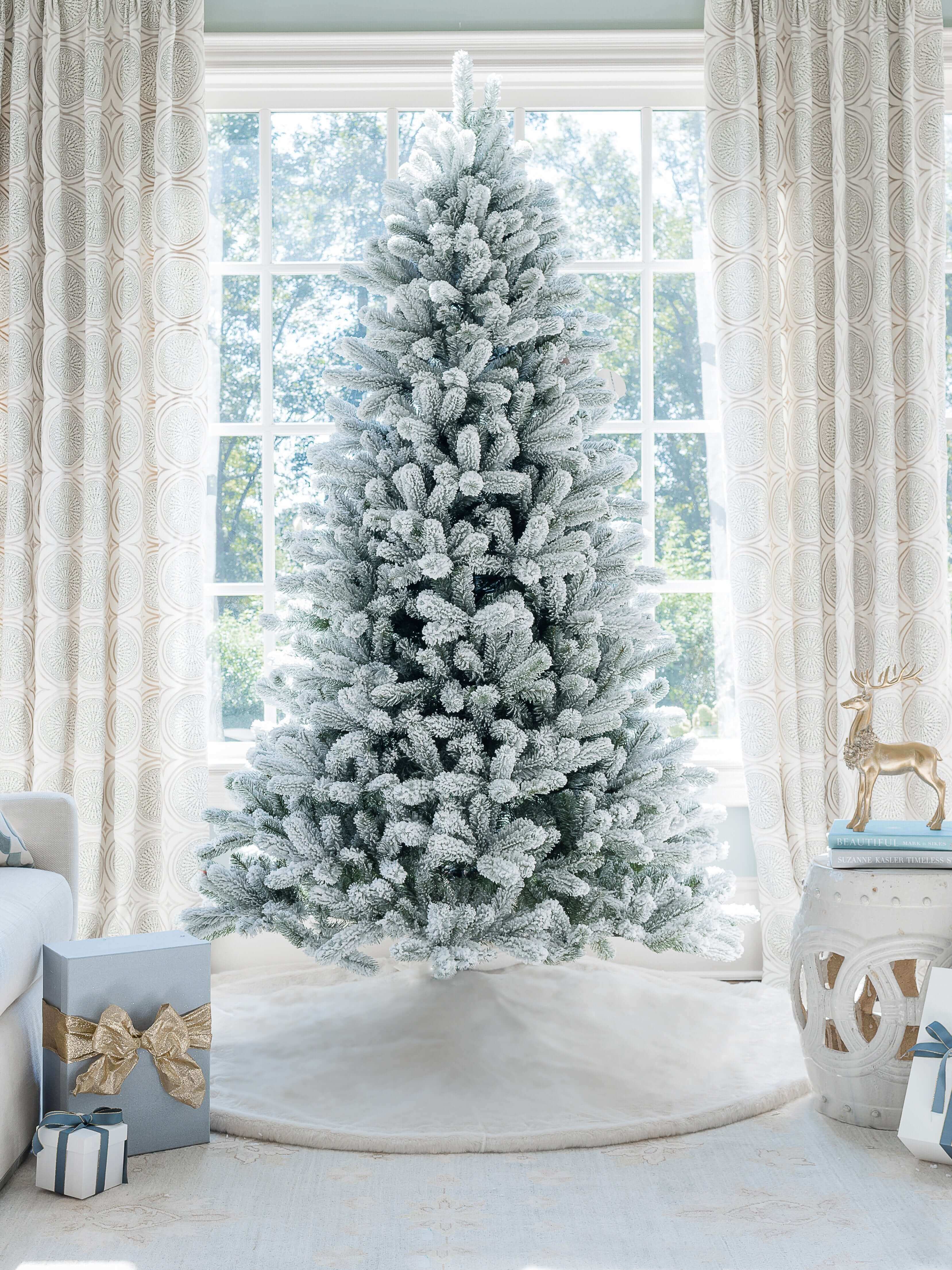10' King Flock® Artificial Christmas Tree with 1250 Warm White LED Lights