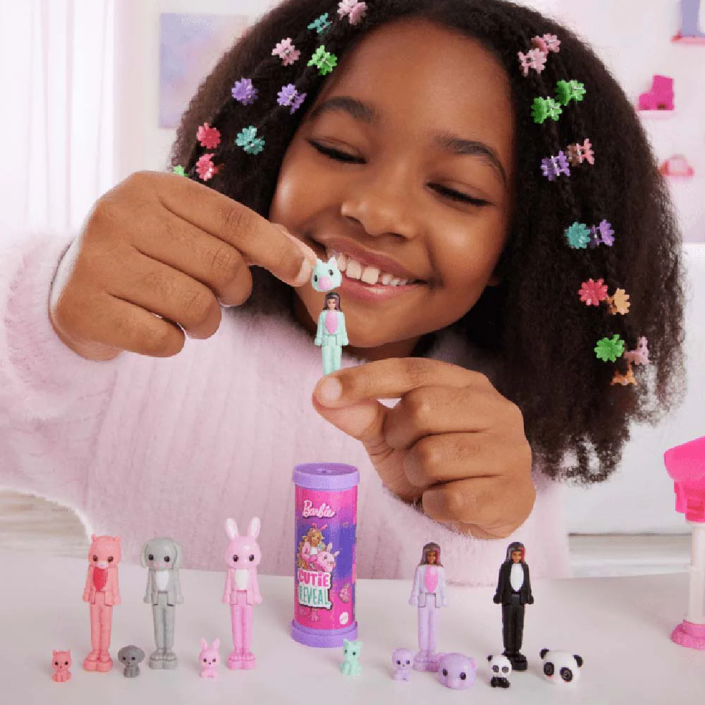 Barbie Mini Barbieland Cutie Reveal y mascota HYM25