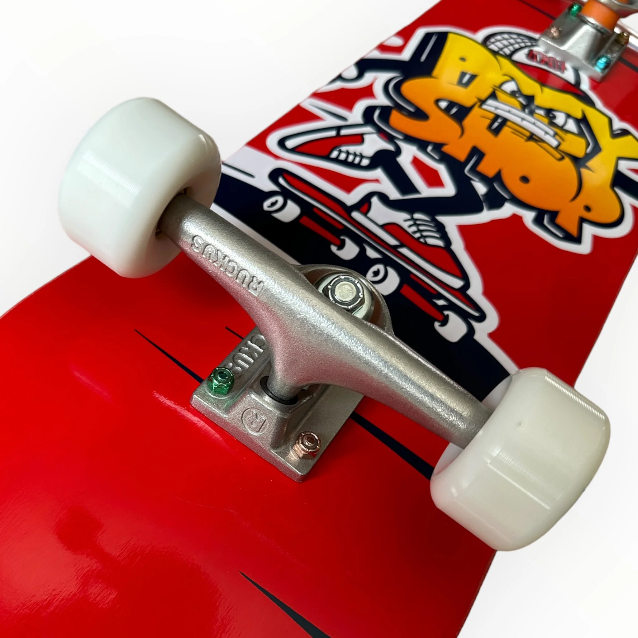 Patineta LOKO7  prey ejes rukus 2 (llave + envio gratis).