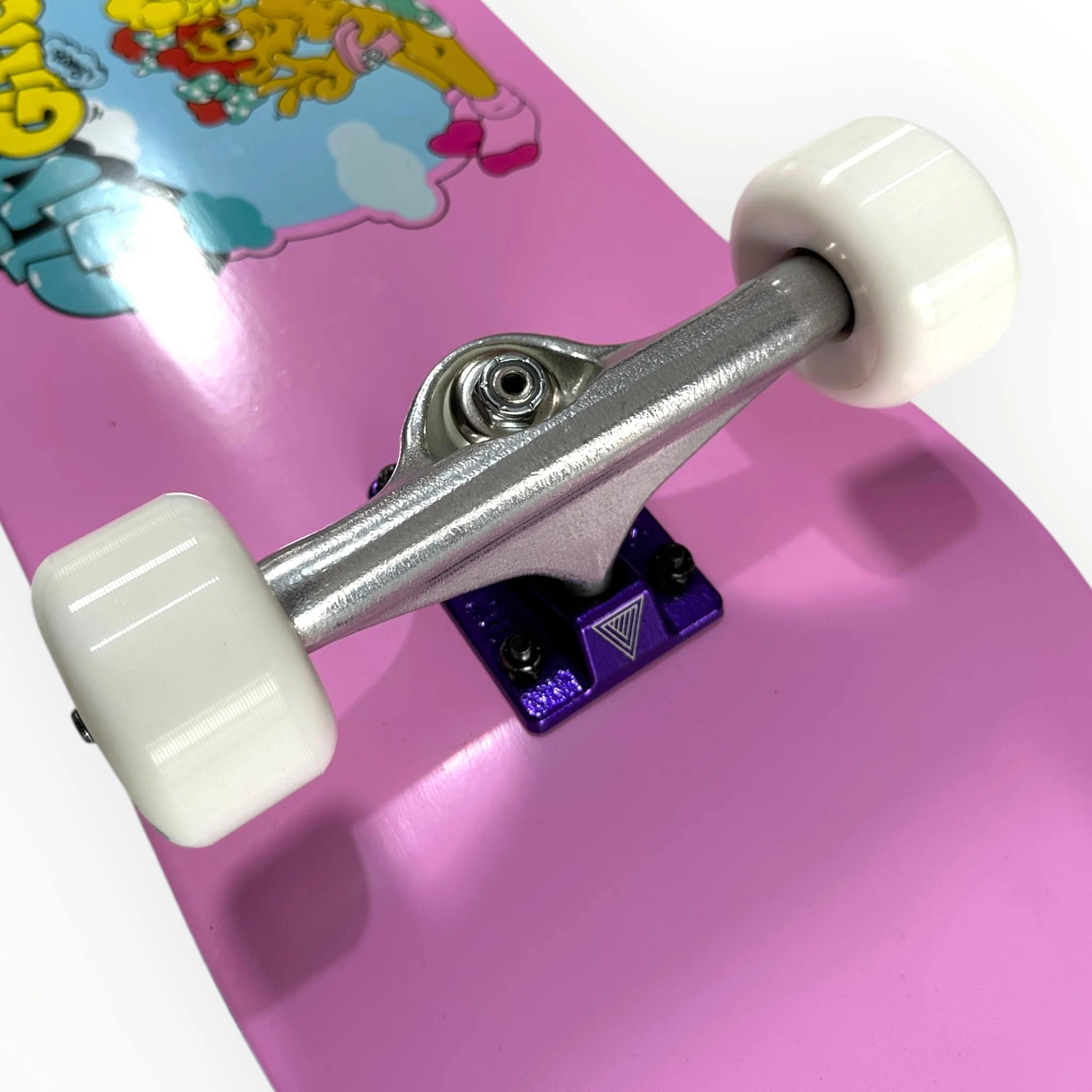 Patineta GLITCH love 4 (llave + envio gratis).