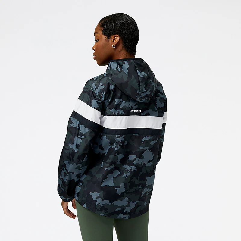 Wome's Accelerate Jacket