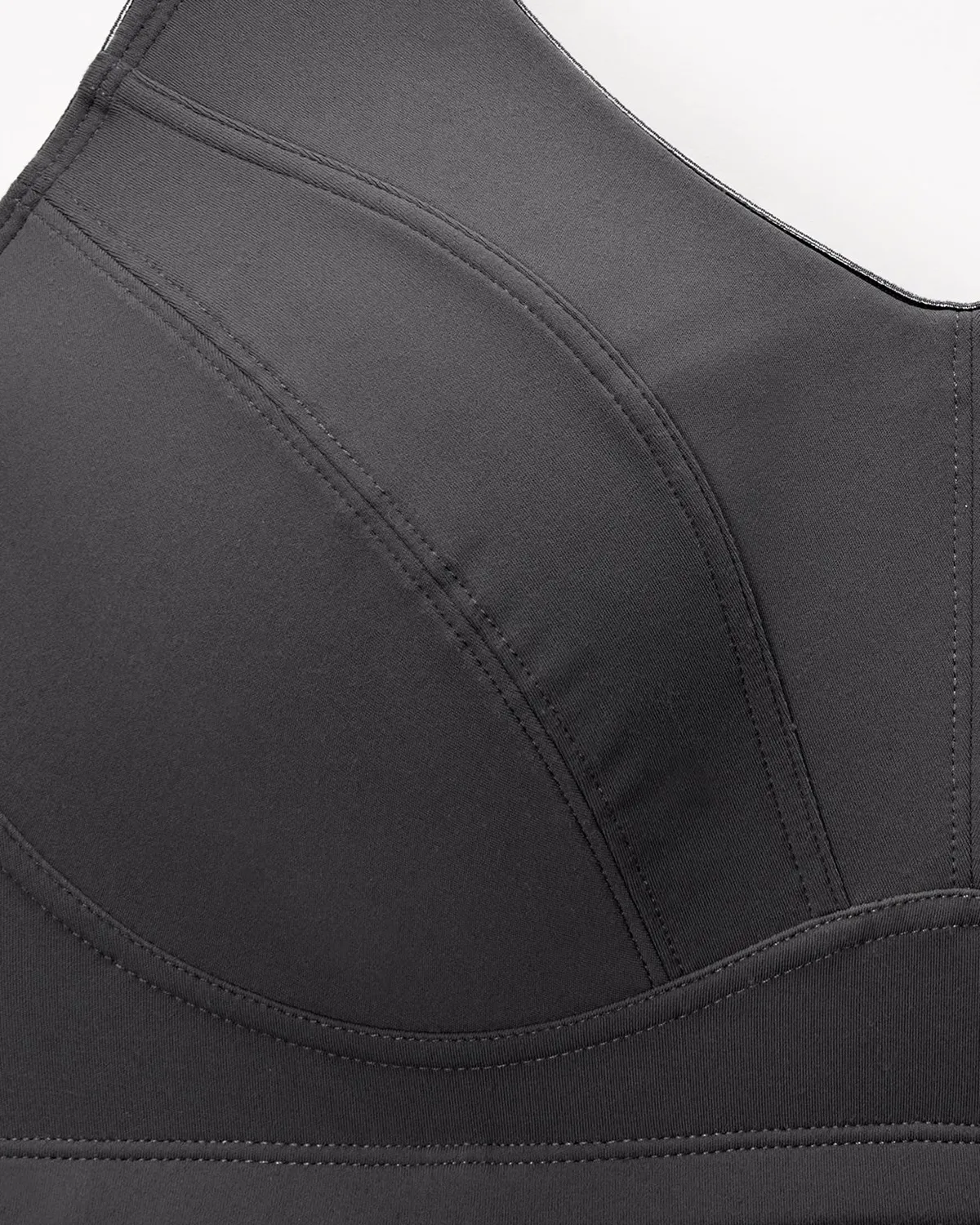 Sujetadores deportivos de entrenamiento con aros de cobertura completa-Negro