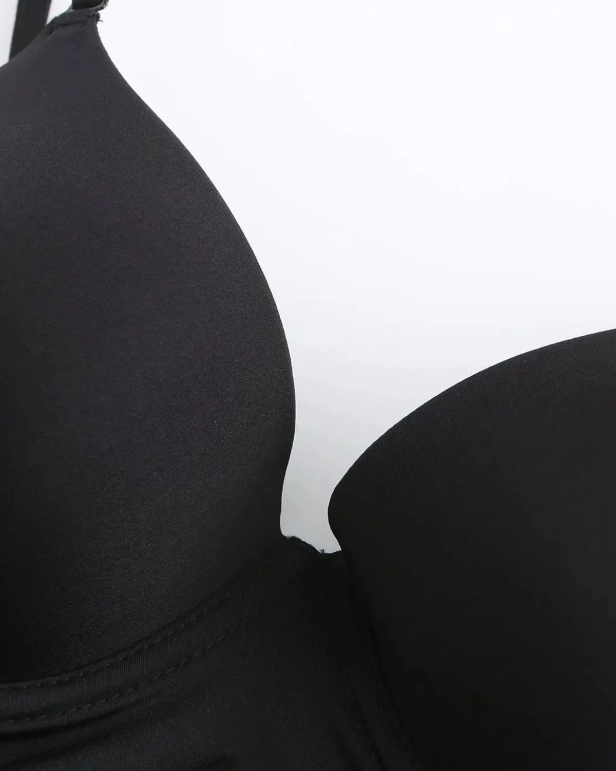 Sujetador con aros suaves