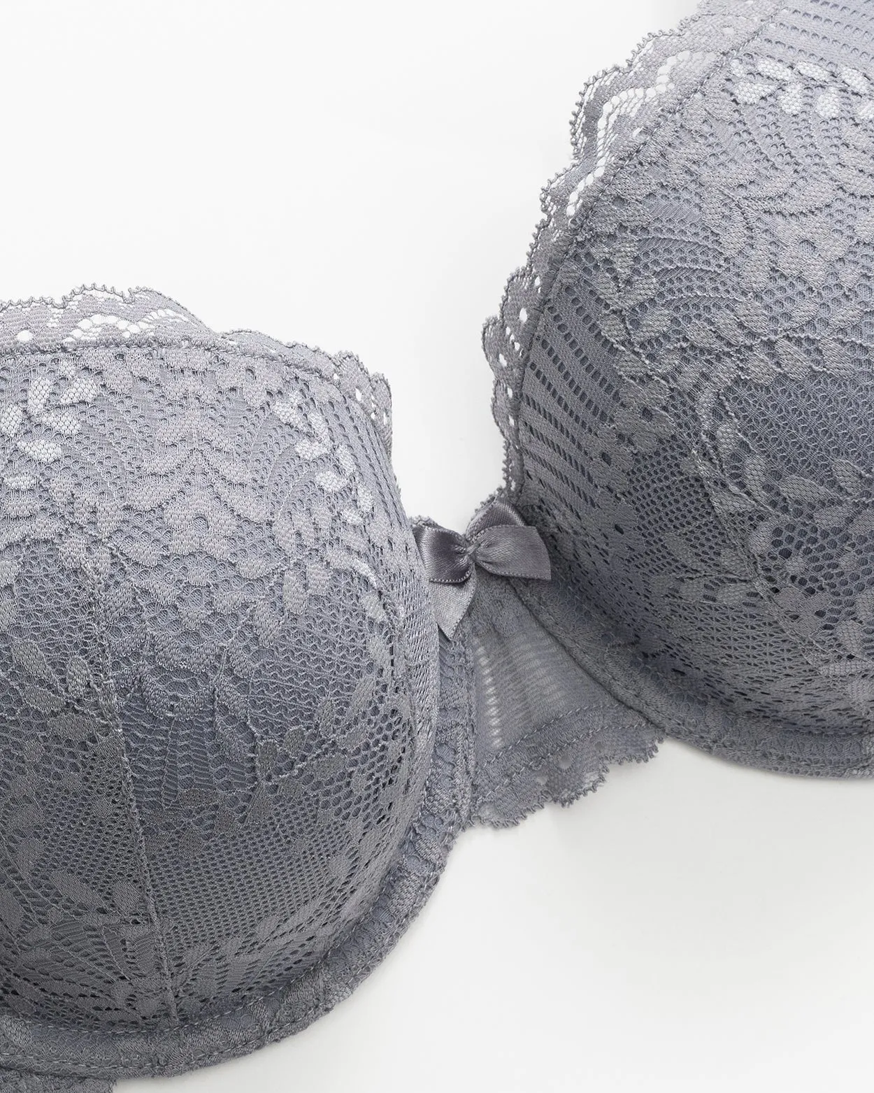 Sujetador push up de encaje con aros y cobertura total de talla grande