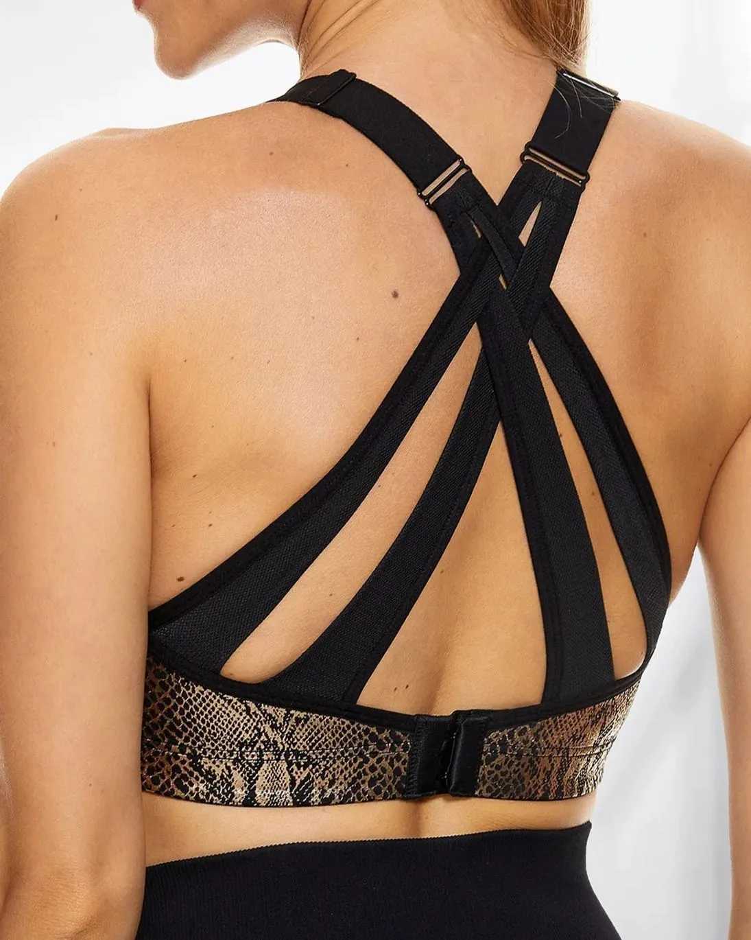 Sujetadores de espalda cruzada con relleno brillante de alto impacto