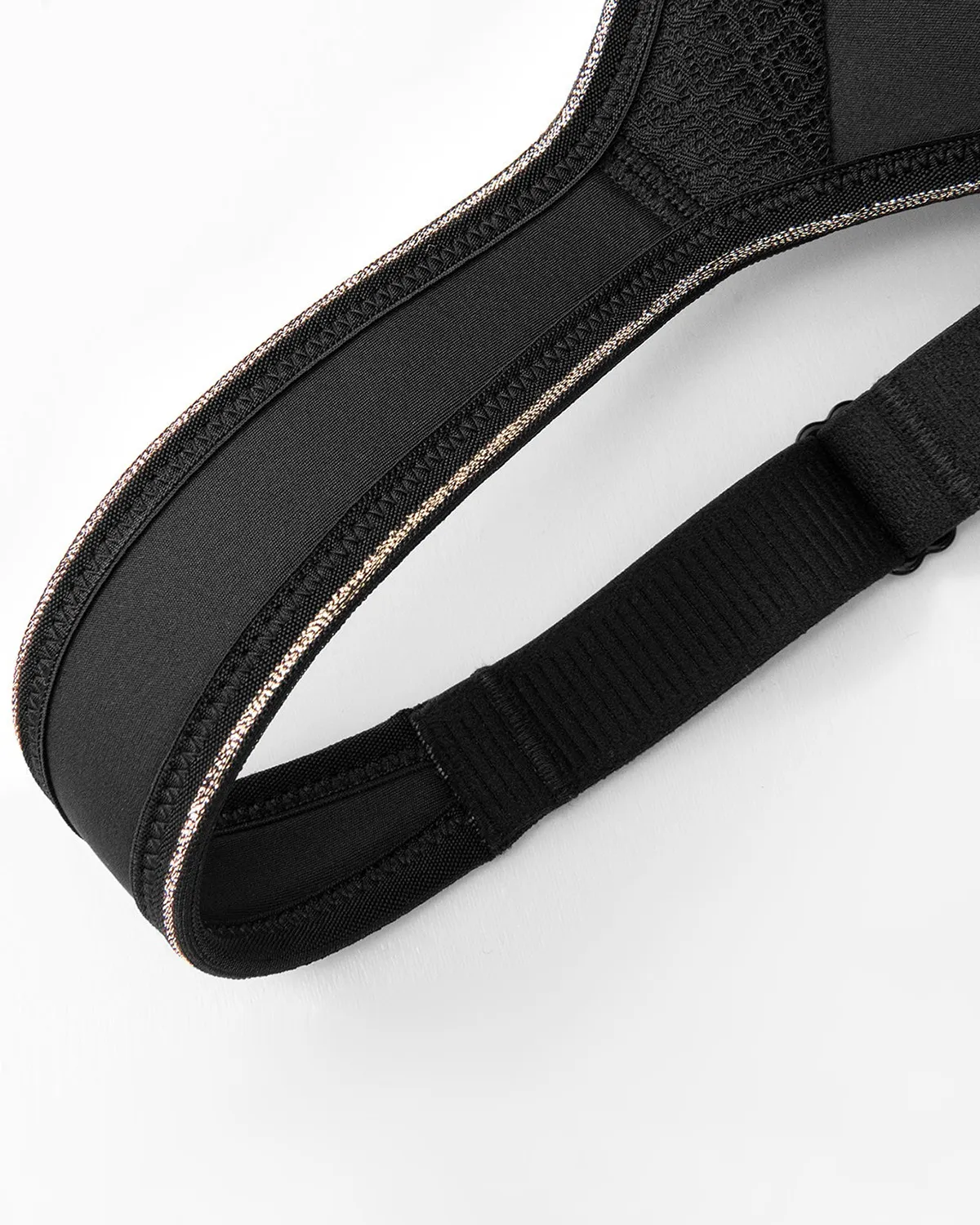 Sujetador deportivo con aros de cobertura total de alto impacto-Negro